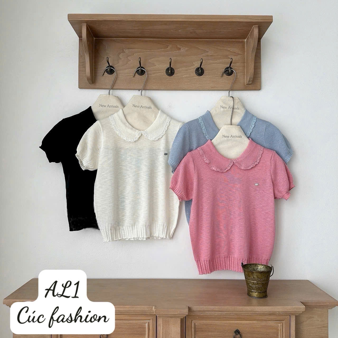 AL1 Áo len cổ viền ren