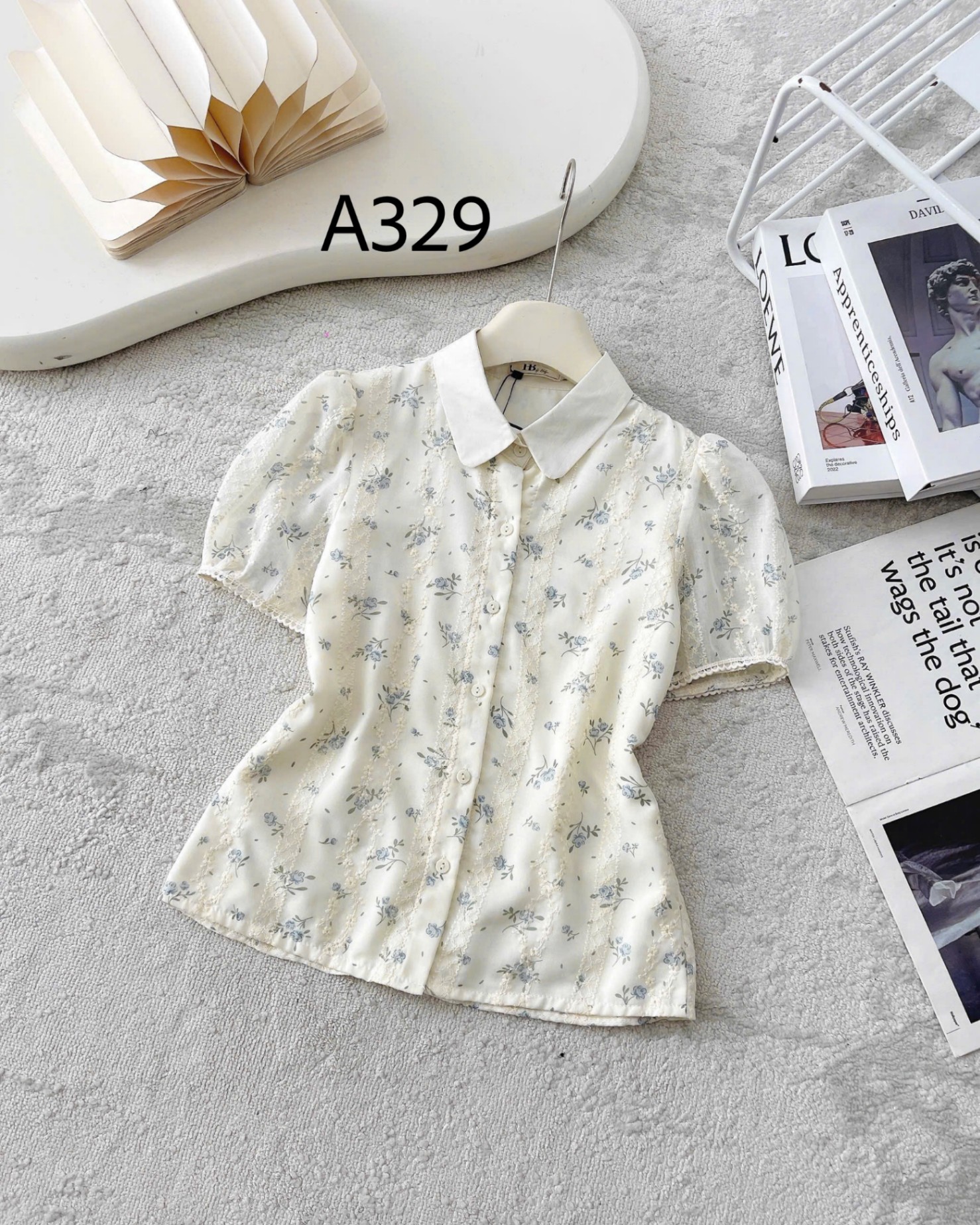A329 Ao sơ mi cổ sen hoa nhí