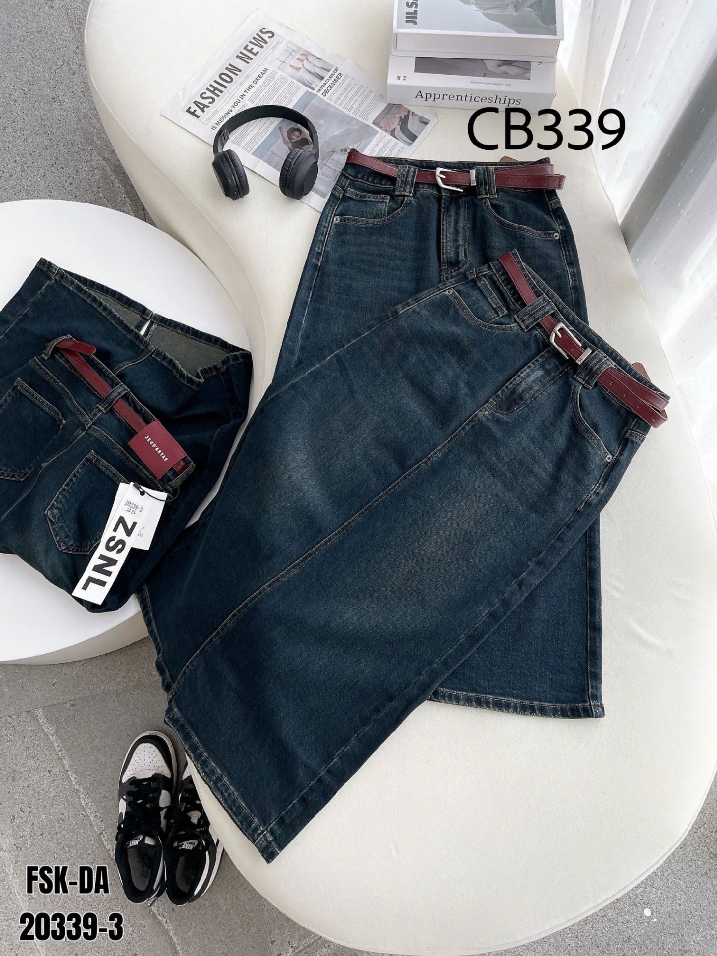 CB339 Chân váy bò kèm đai