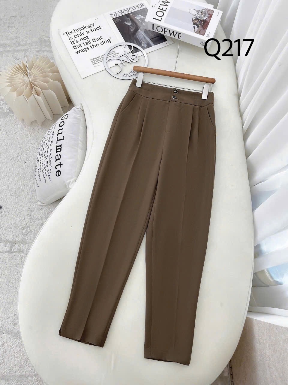 Q217 Quần baggy hai cúc hoa