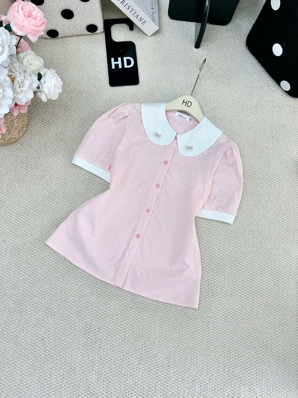 A333 Áo sơ mi chấm bi tag nơ