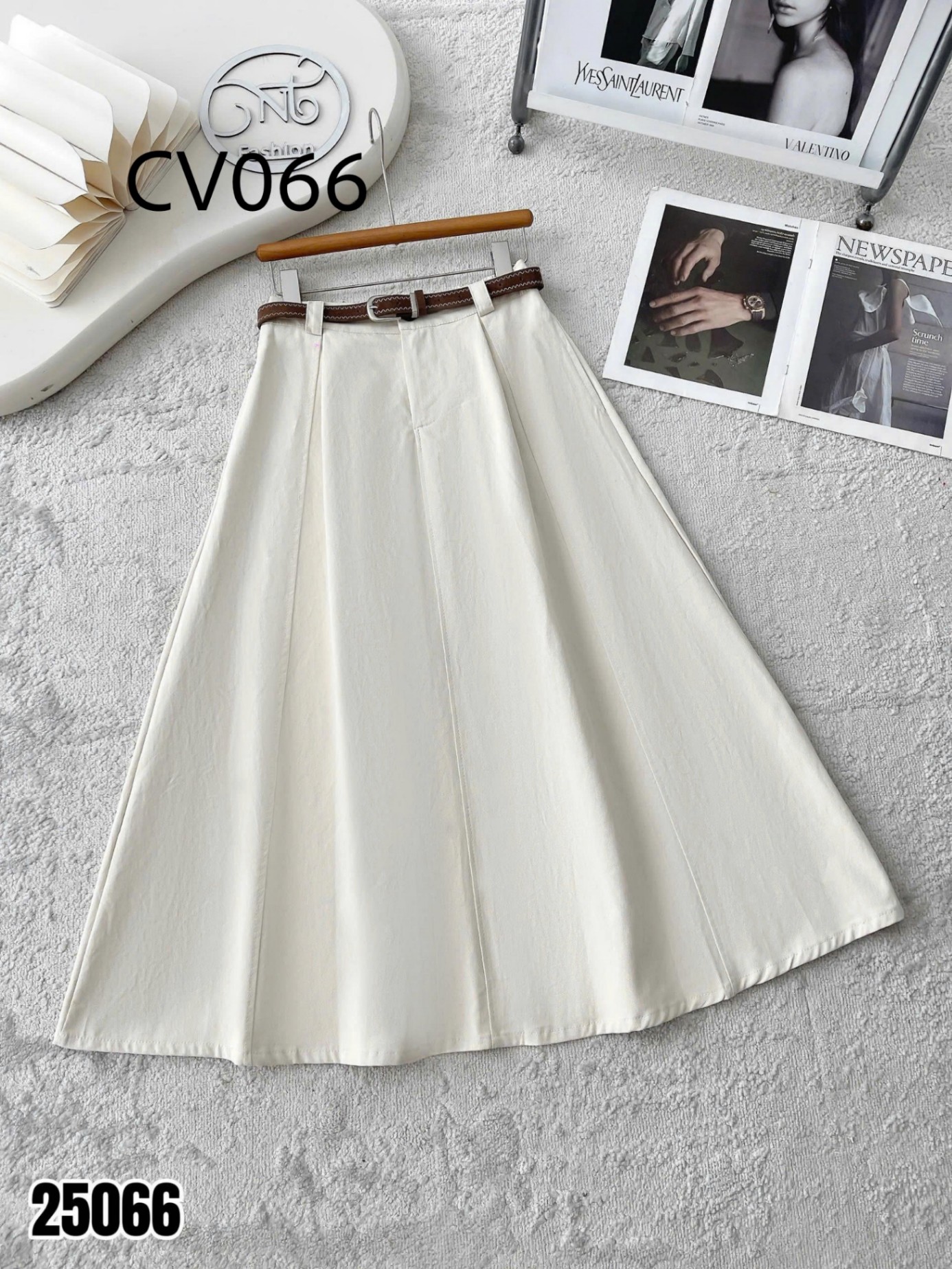 CV066 Chân váy xòe kèm đai