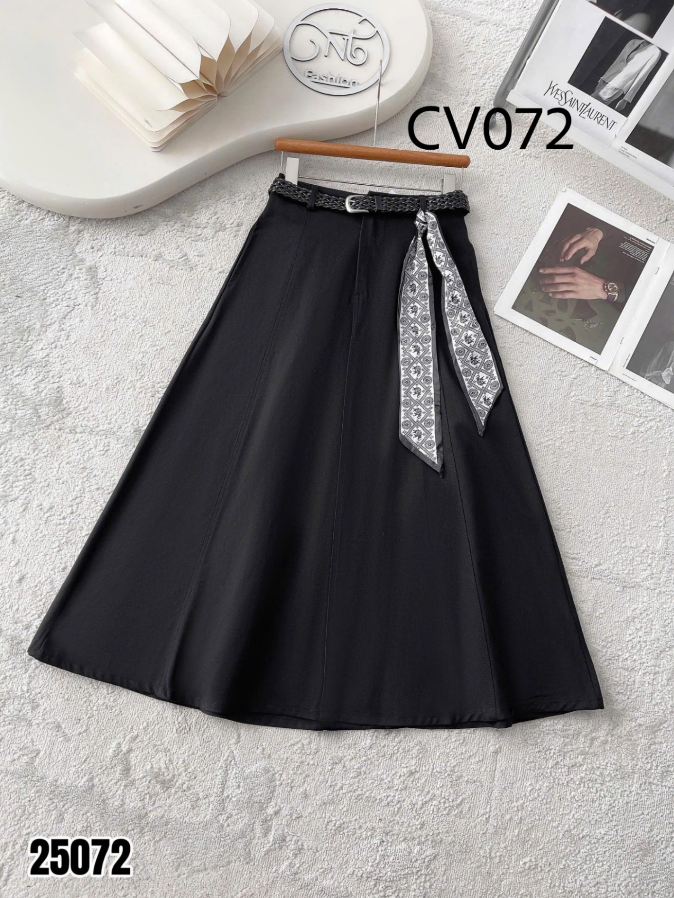 CV072 Chân váy xòe kèm đai khăn