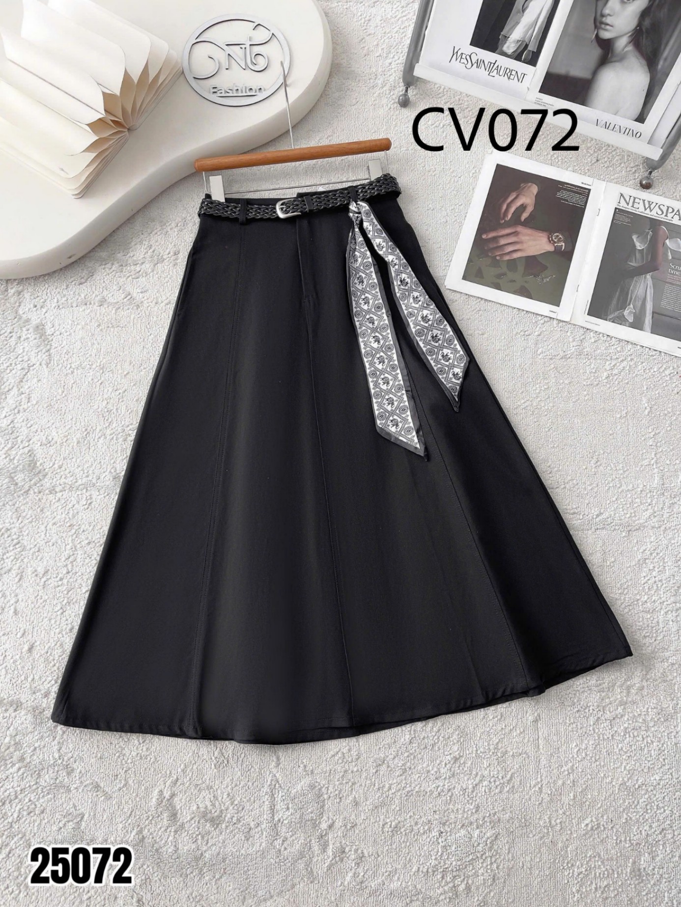 CV072 Chân váy xòe kèm đai khăn