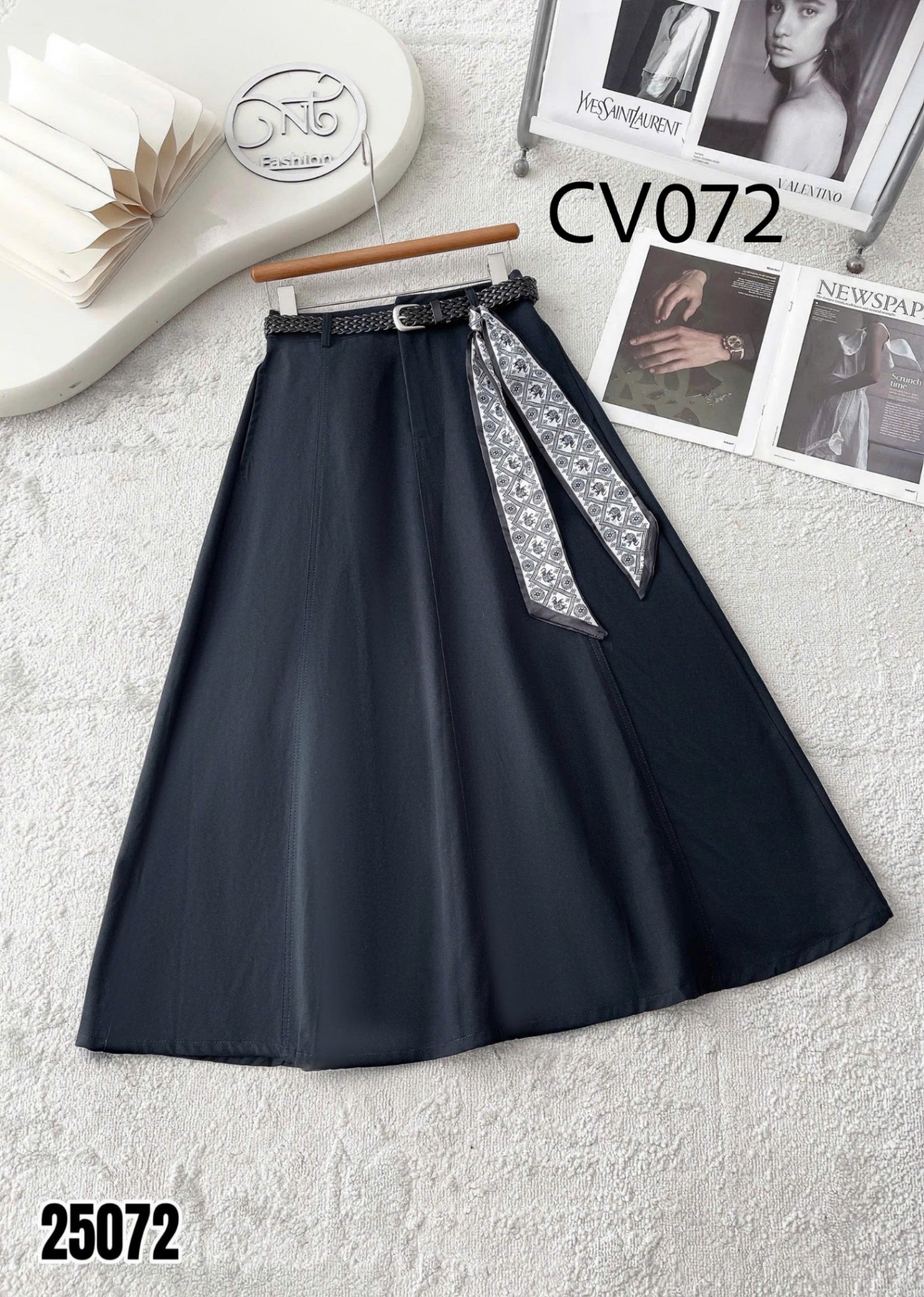 CV072 Chân váy xòe kèm đai khăn