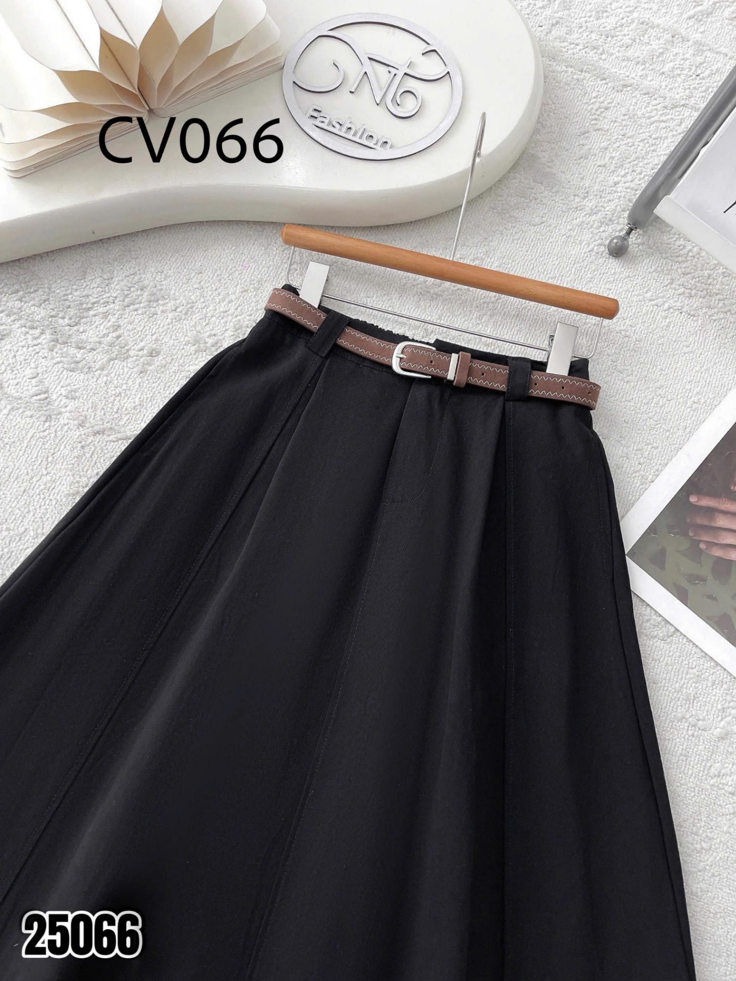 CV066 Chân váy xòe kèm đai