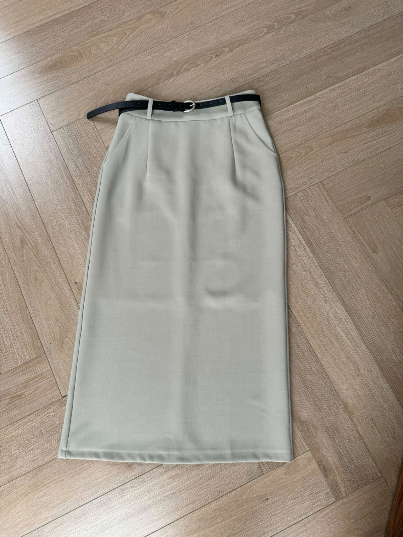 CV93 Chân váy dáng dài