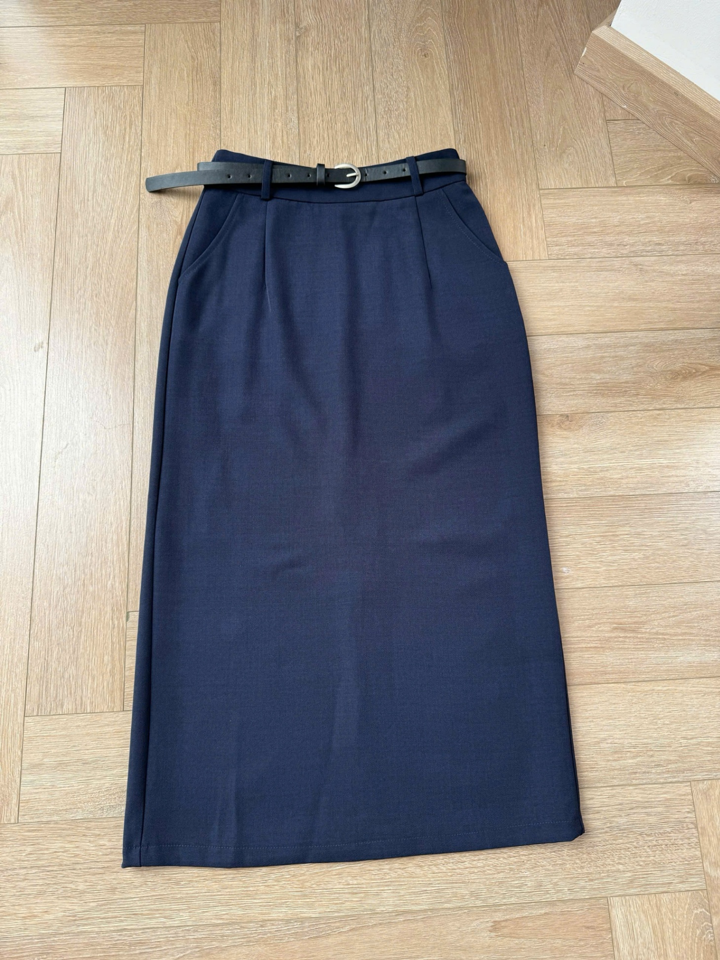 CV93 Chân váy dáng dài