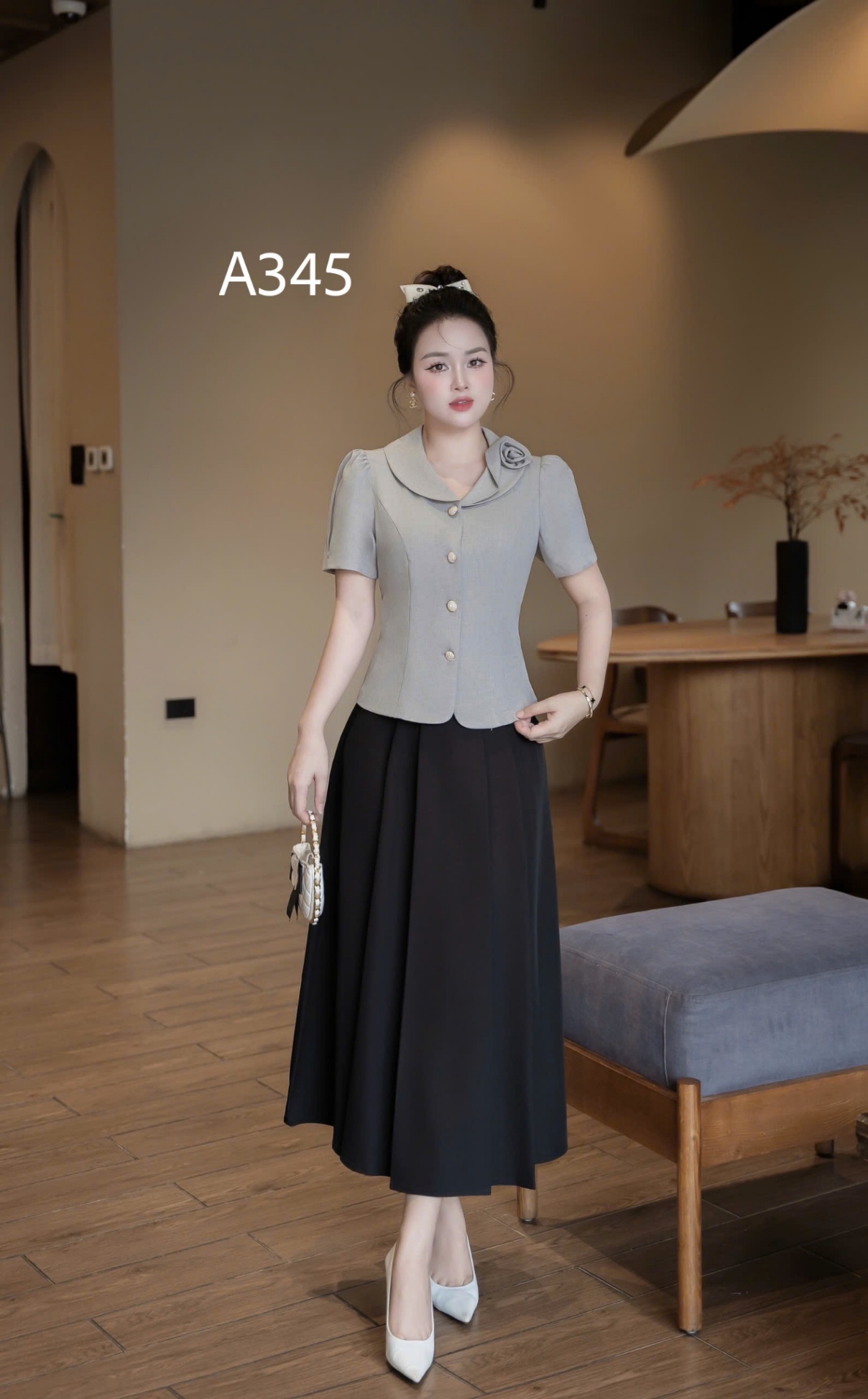 A345 Áo kí giả cổ hoa