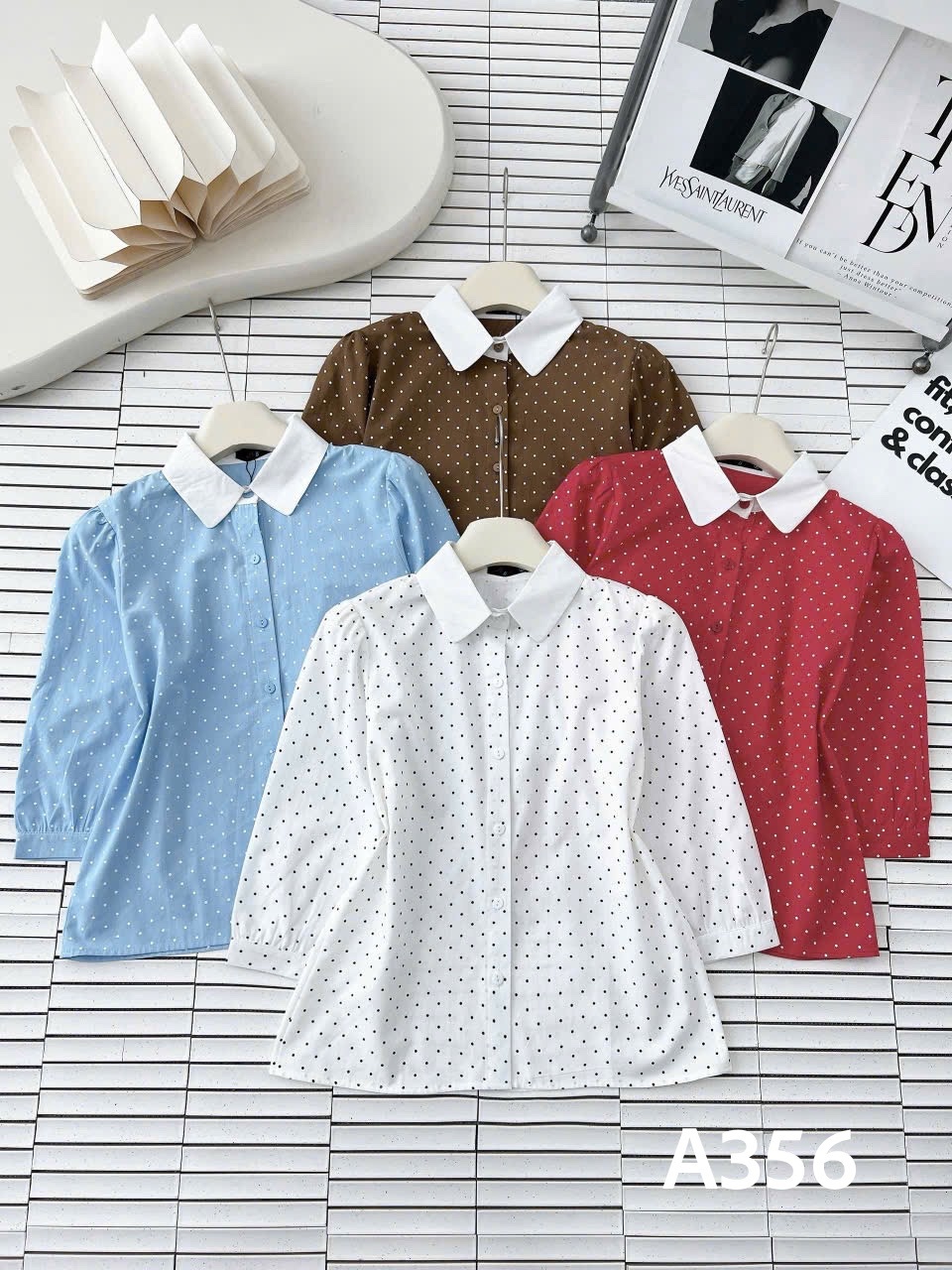 A356 Áo sơ mi chấm bi tay lỡ