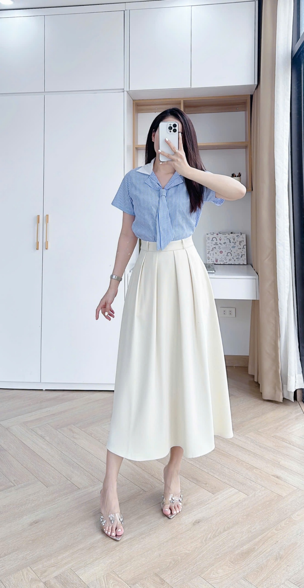 A368 Áo sơ mi kẻ cà vạt
