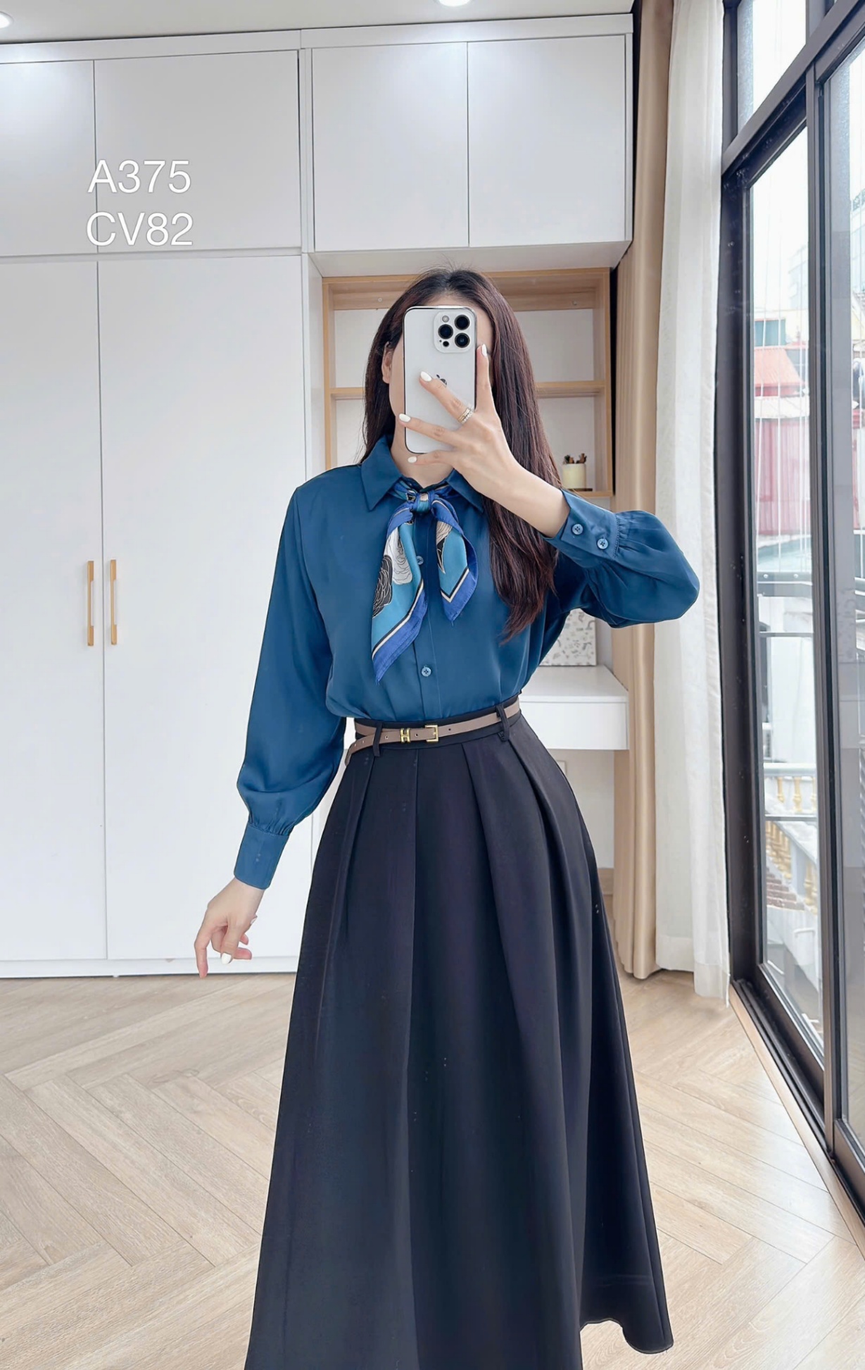 A375 áo lụa dài tay kèm khăn