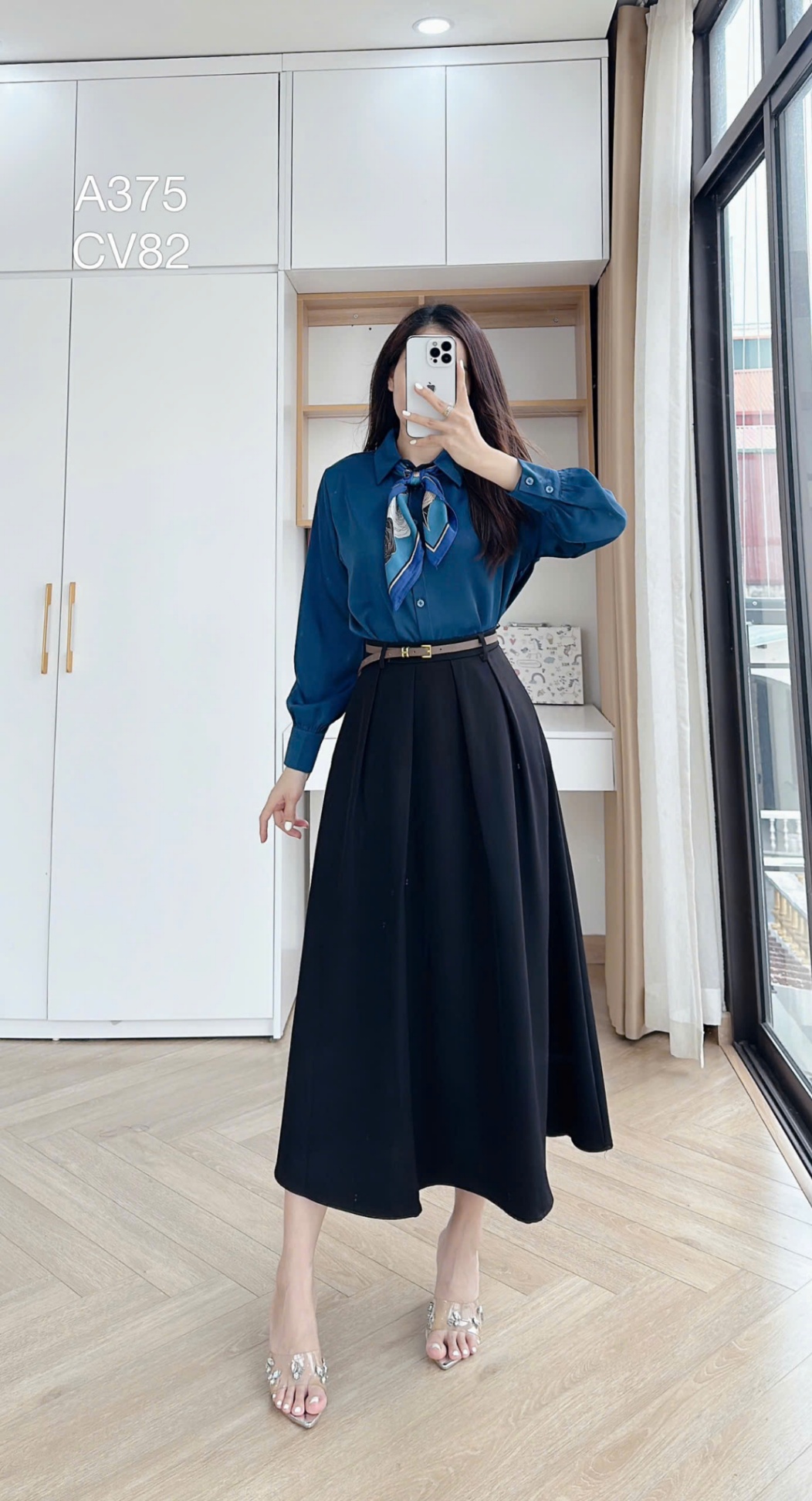 A375 áo lụa dài tay kèm khăn