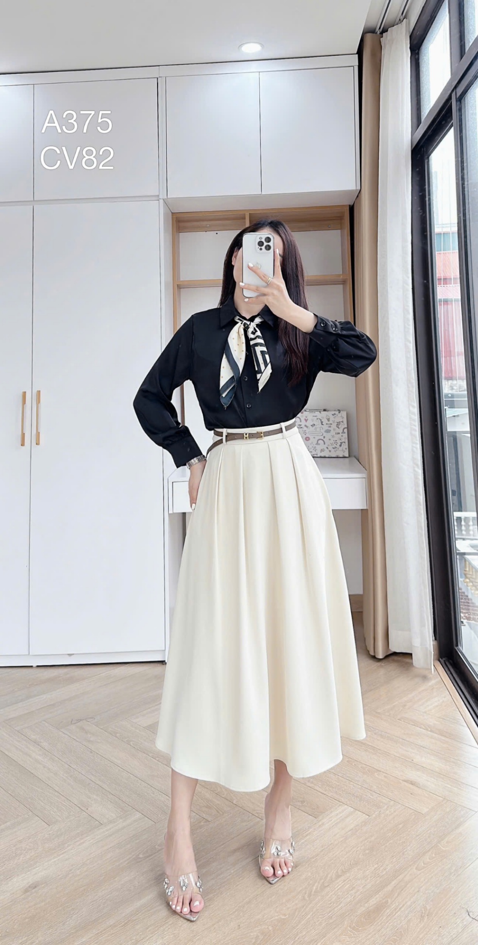 A375 áo lụa dài tay kèm khăn