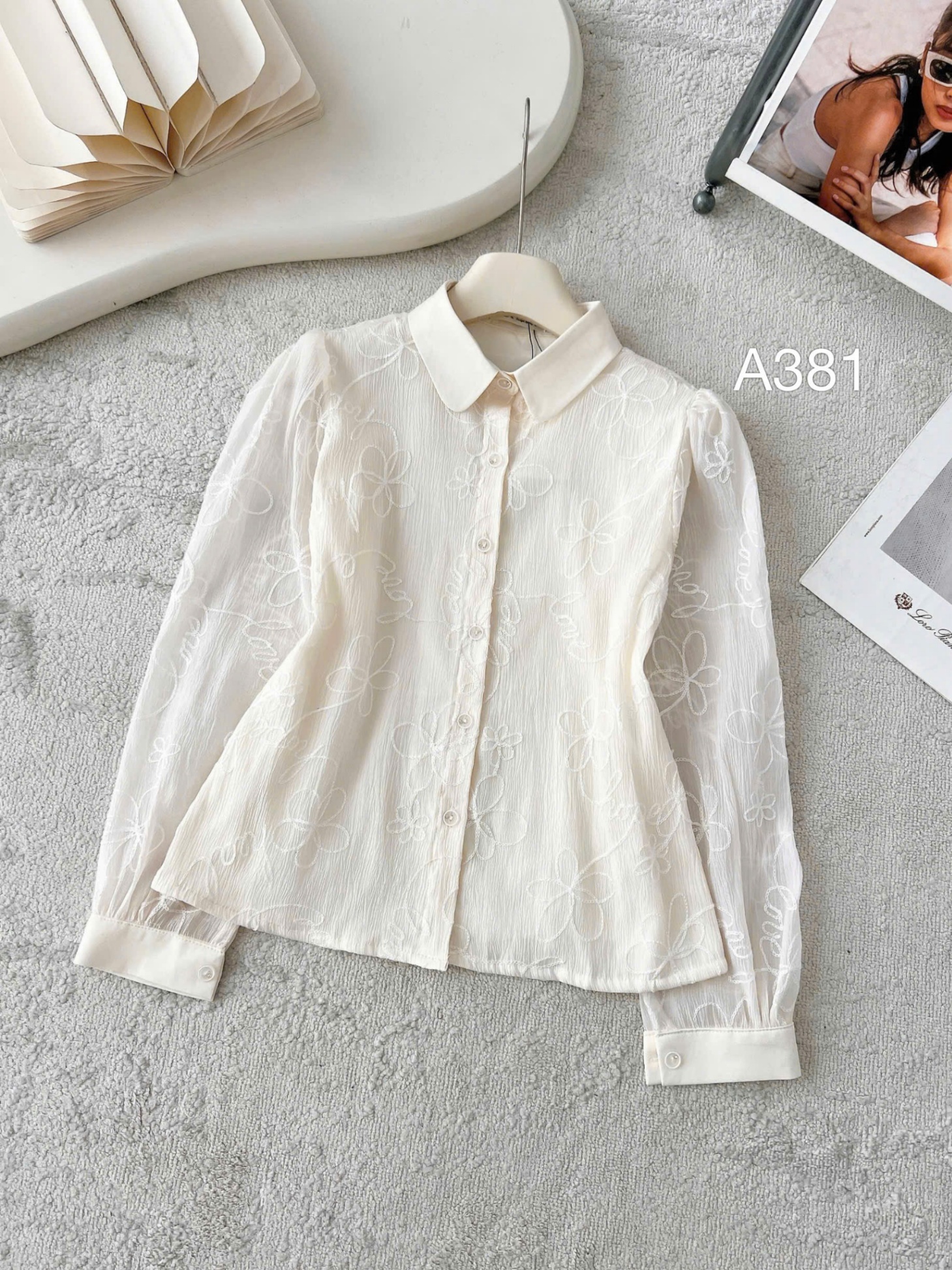 A381 áo vân hoa phối cổ