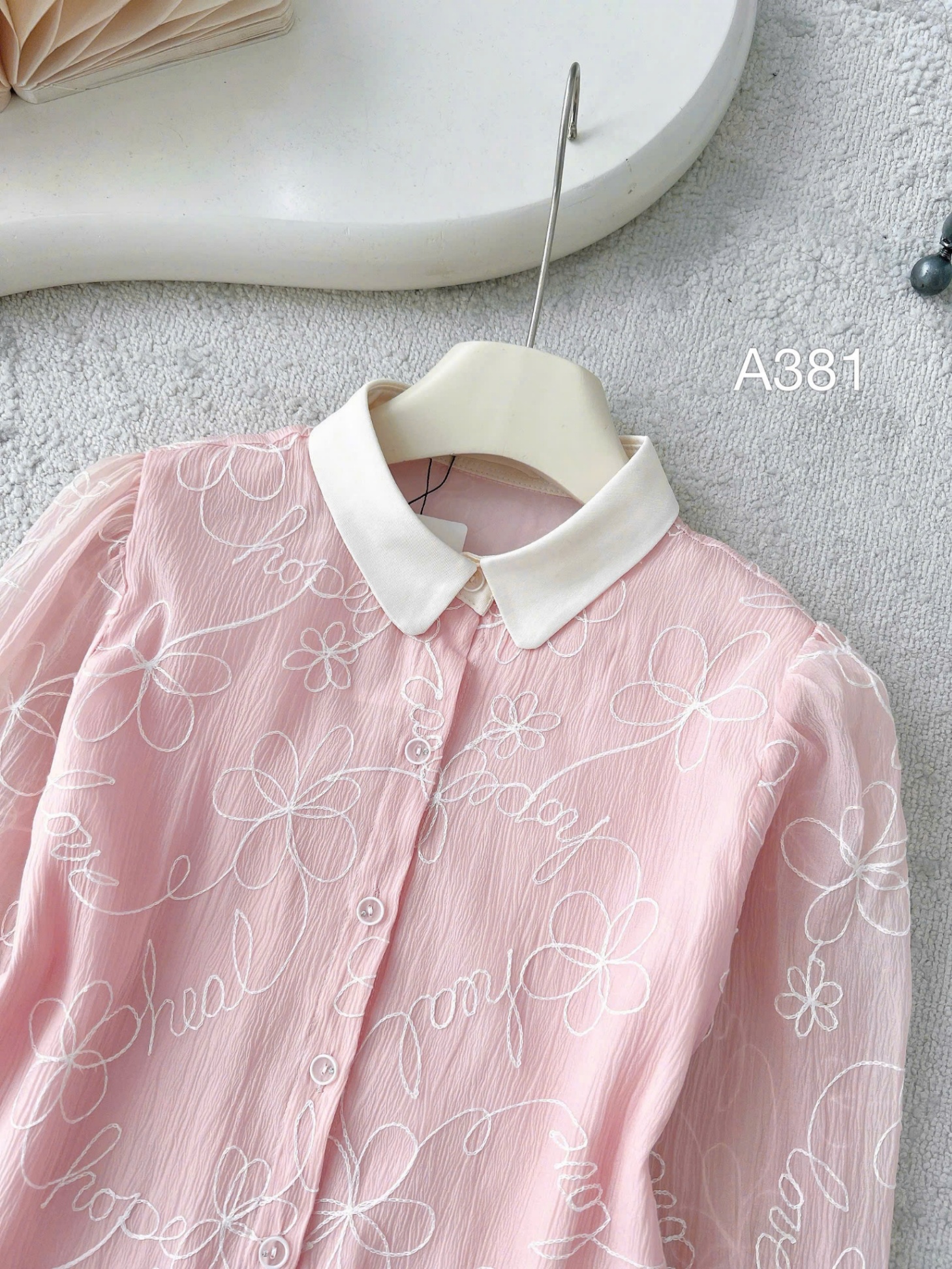 A381 áo vân hoa phối cổ