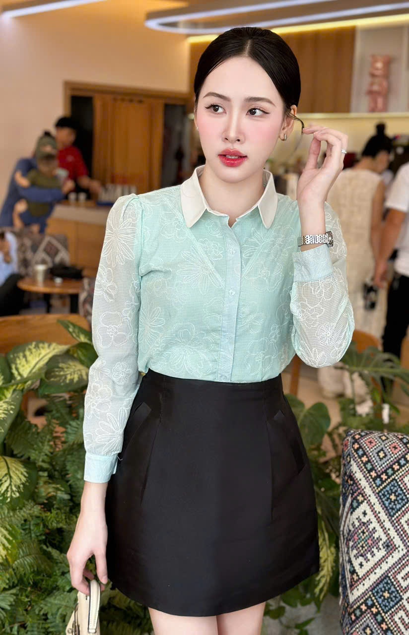 A357 Áo dài tay vân hoa