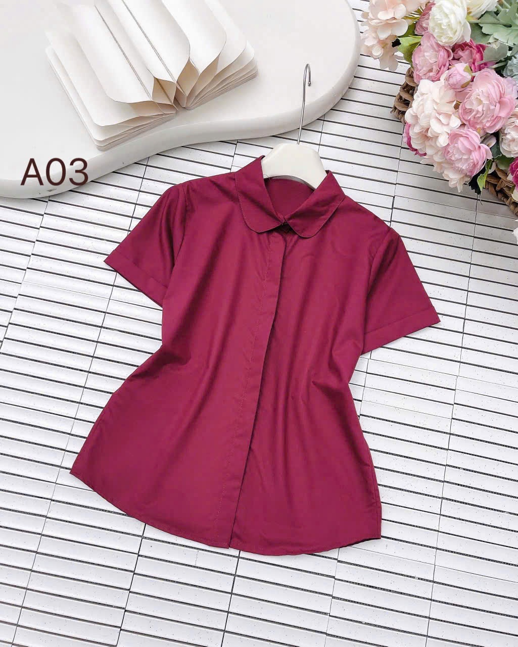A03 áo trắng cổ sen