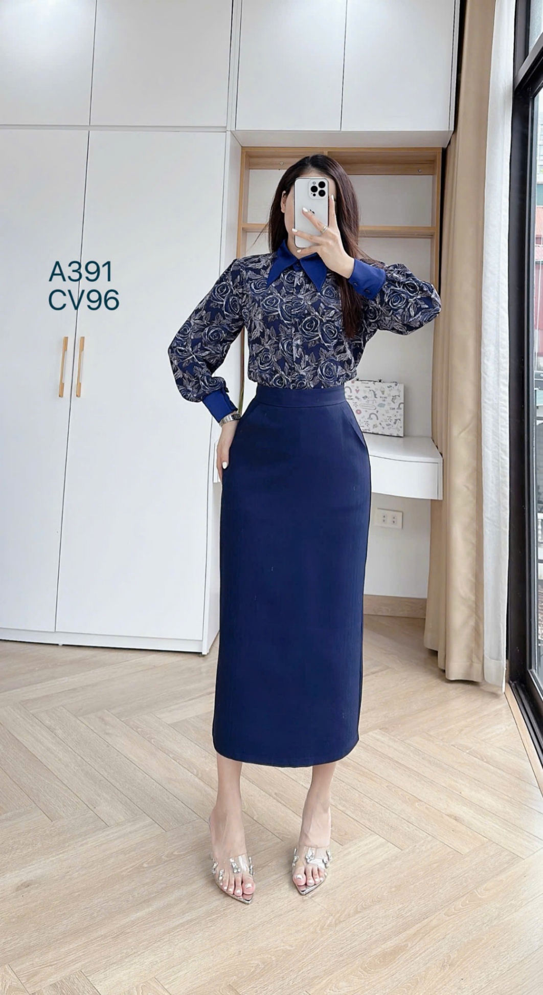 A391 áo loang hoa cổ phối