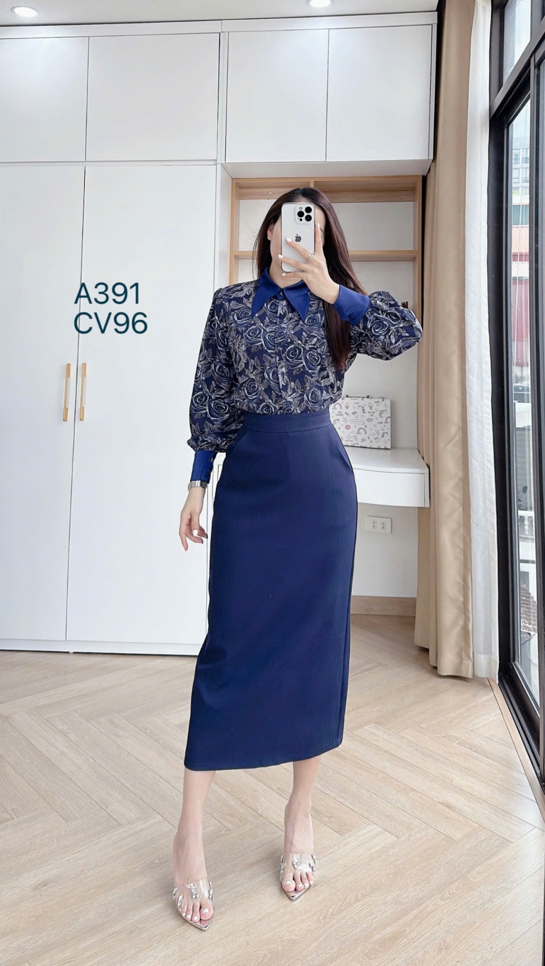 A391 áo loang hoa cổ phối