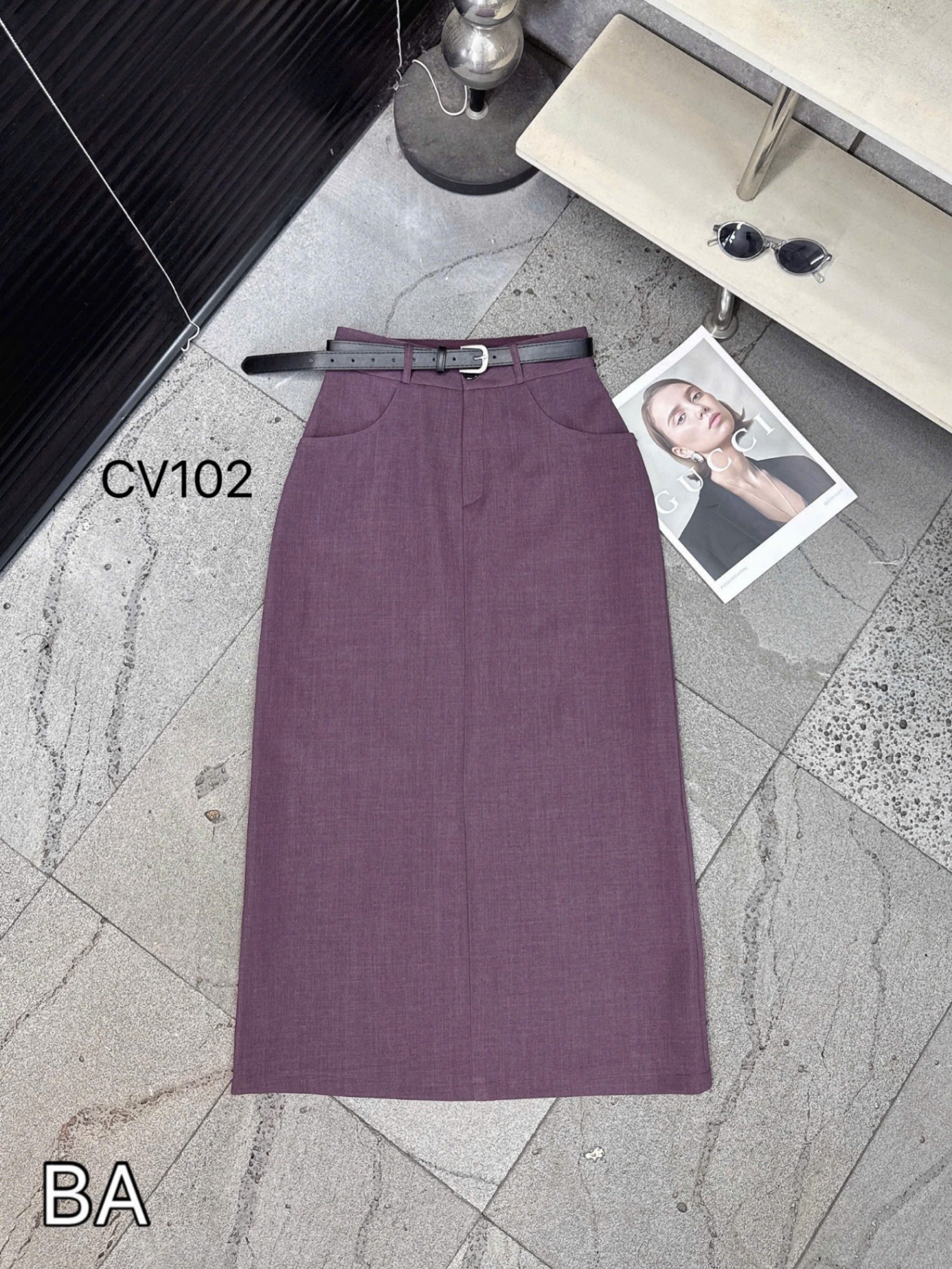 CV102 chân váy 2 túi xẻ sau