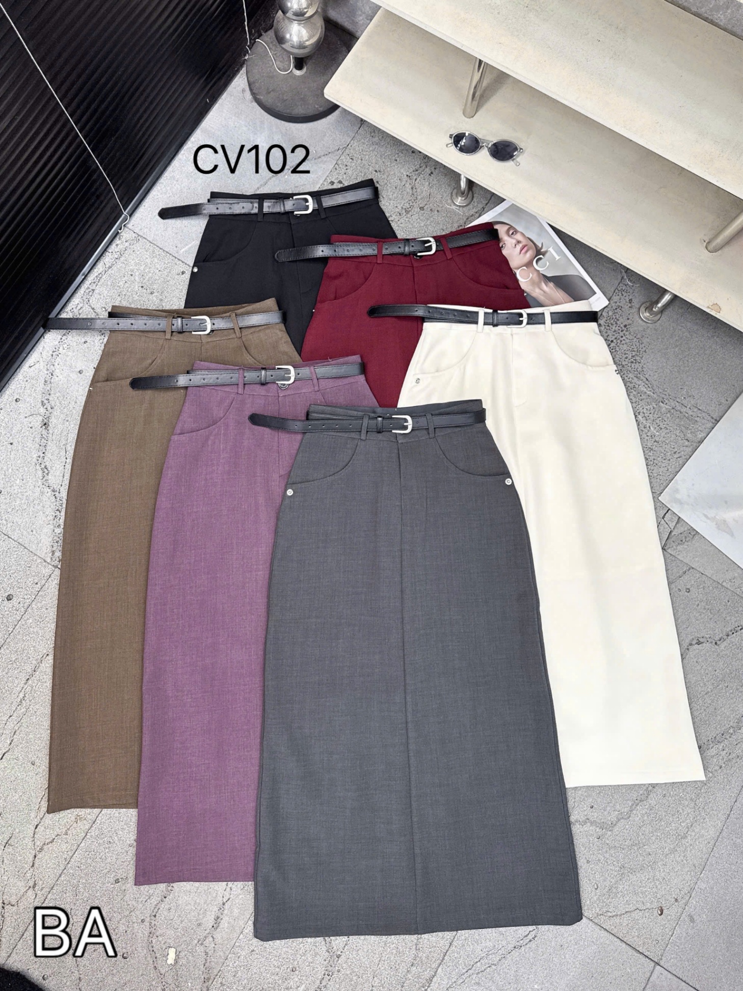 CV102 chân váy 2 túi xẻ sau
