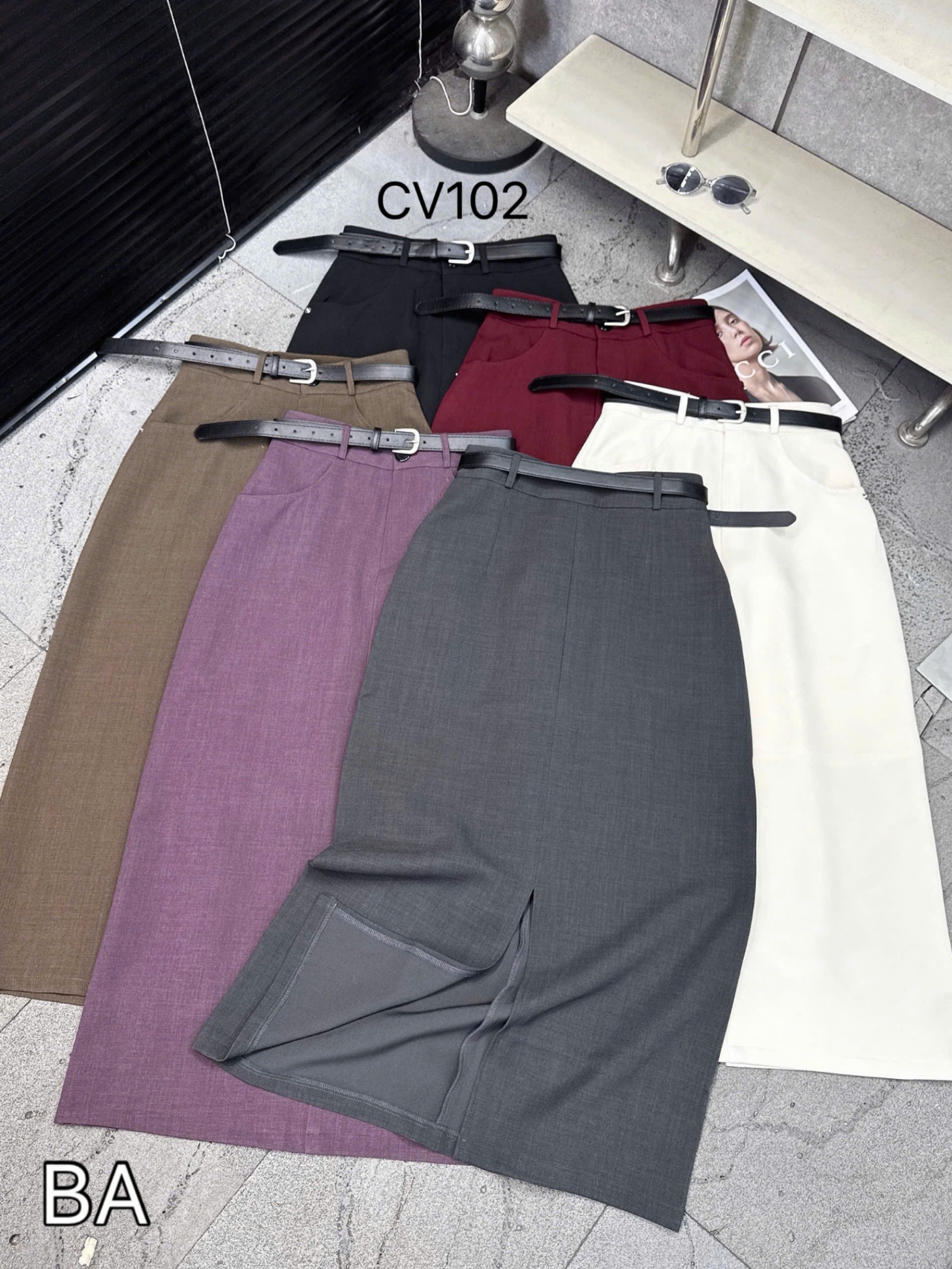 CV102 chân váy 2 túi xẻ sau