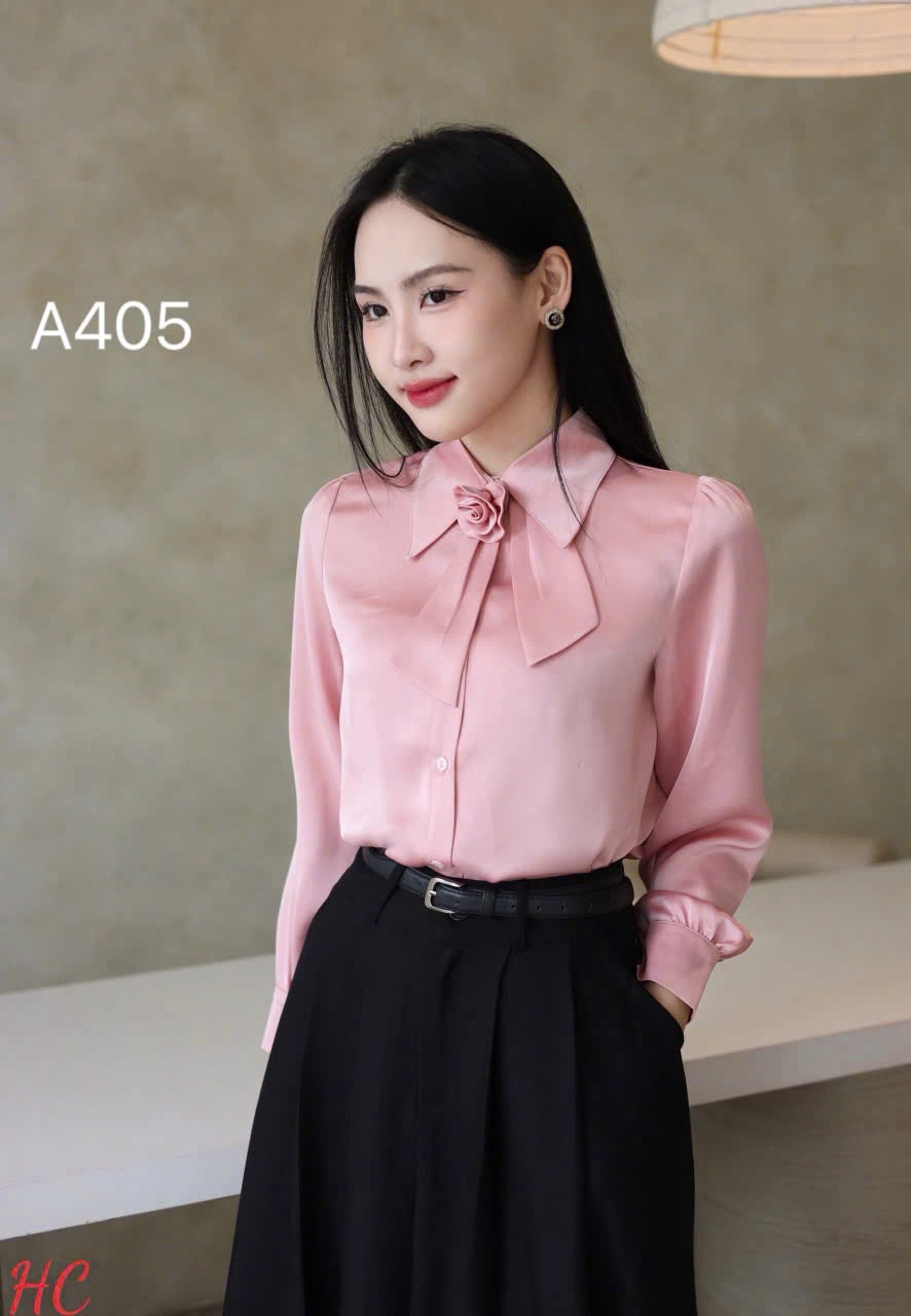 A405 áo lụa dài cổ phối hoa