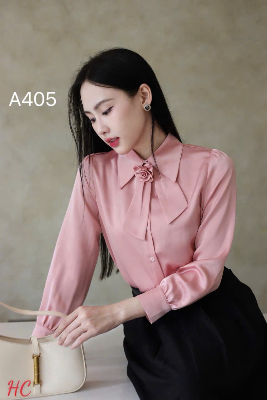 A405 áo lụa dài cổ phối hoa