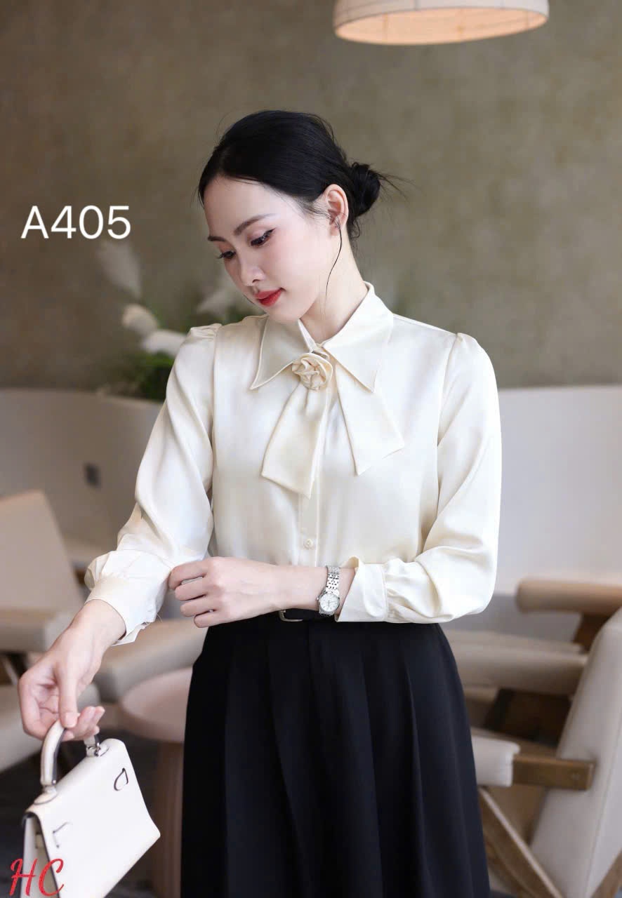 A405 áo lụa dài cổ phối hoa