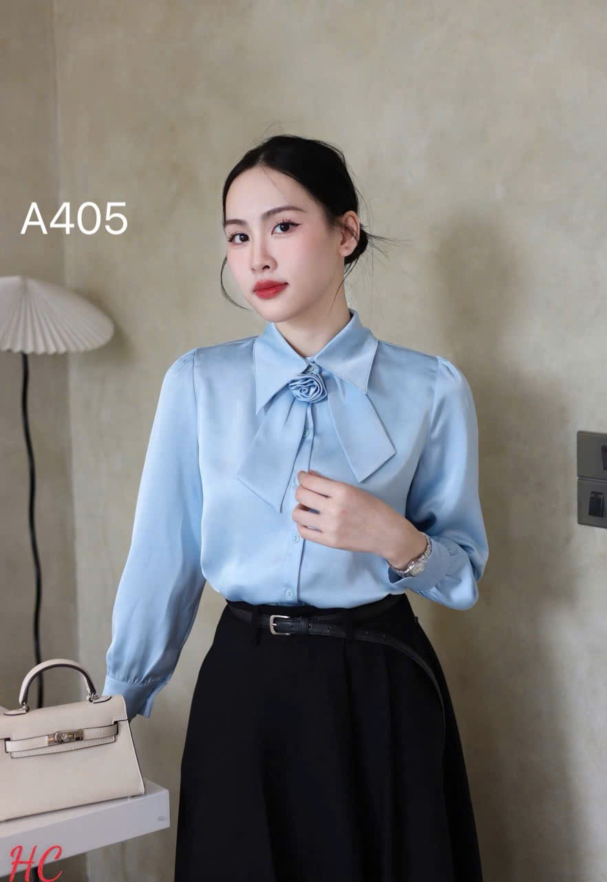 A405 áo lụa dài cổ phối hoa