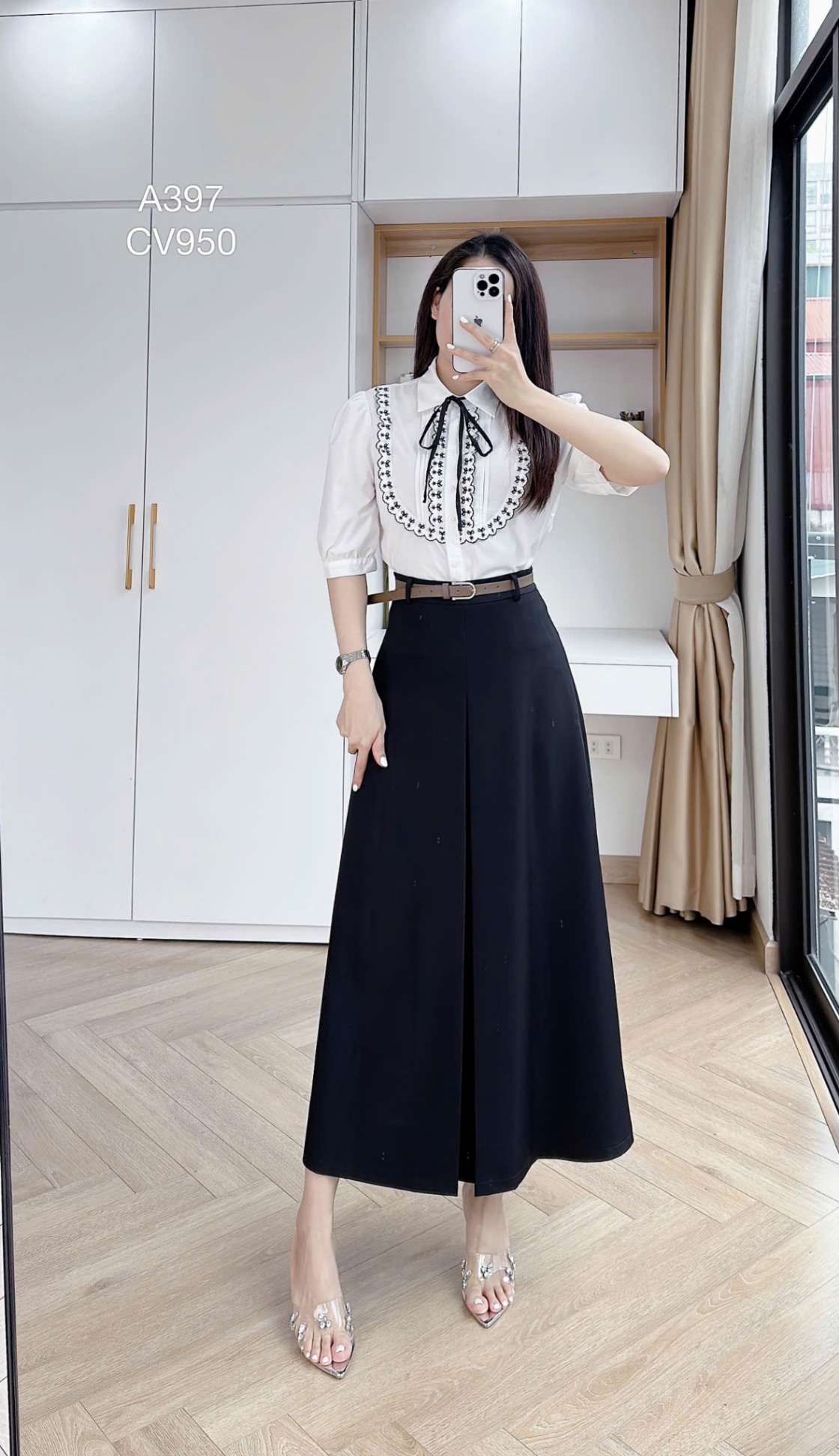 A397 áo bèo yếm ren đen