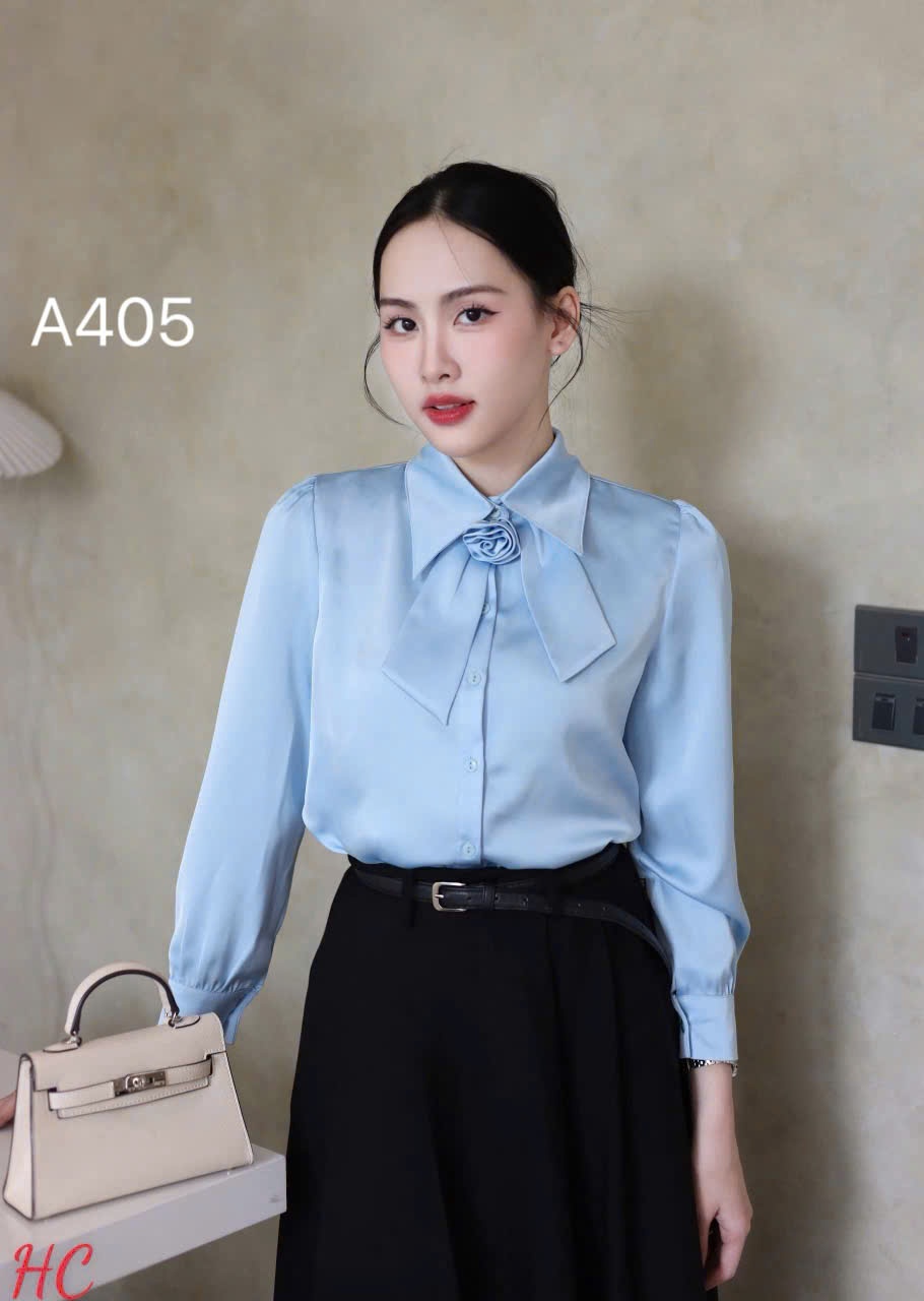 A405 áo lụa dài cổ phối hoa