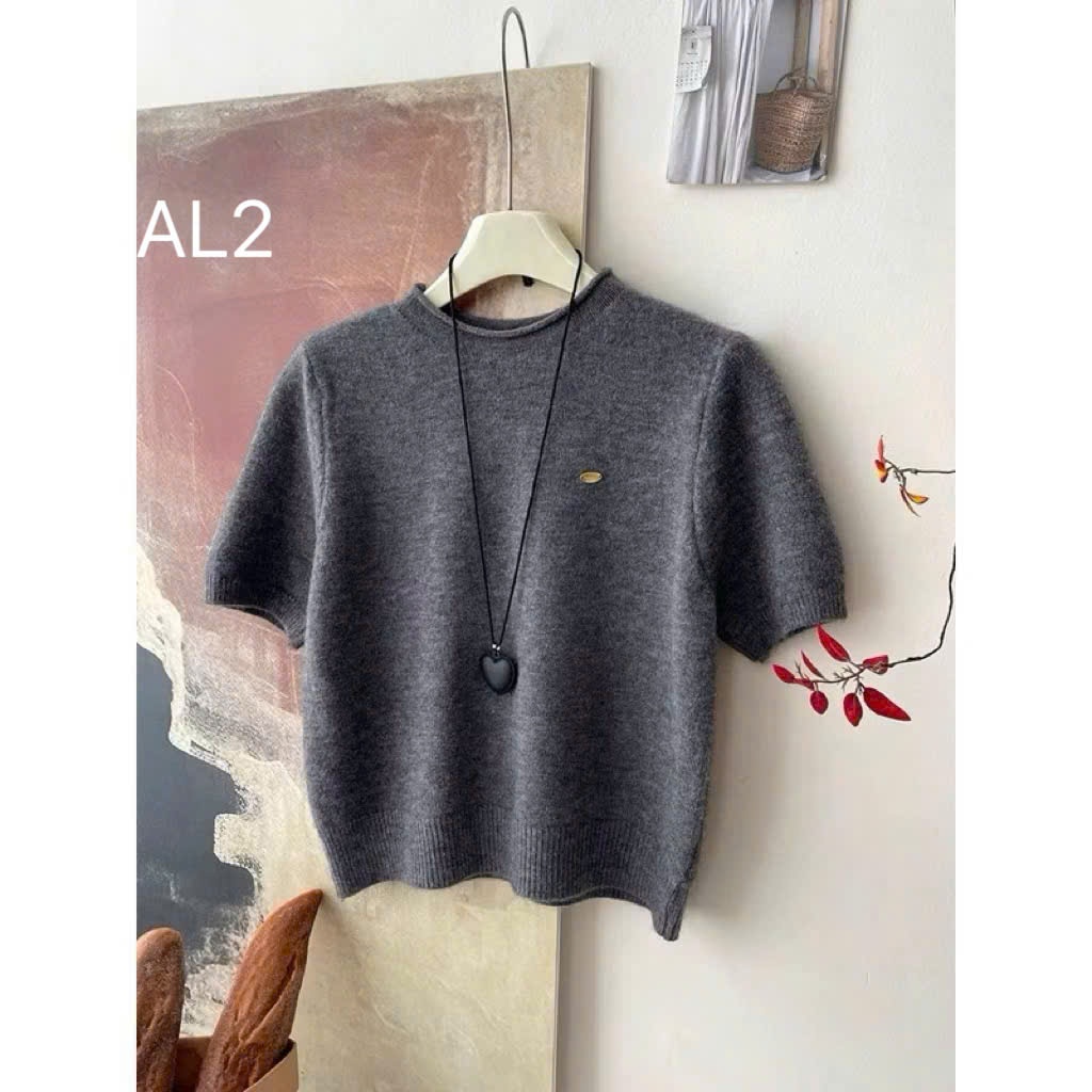 AL2 áo len tag ngực vàng
