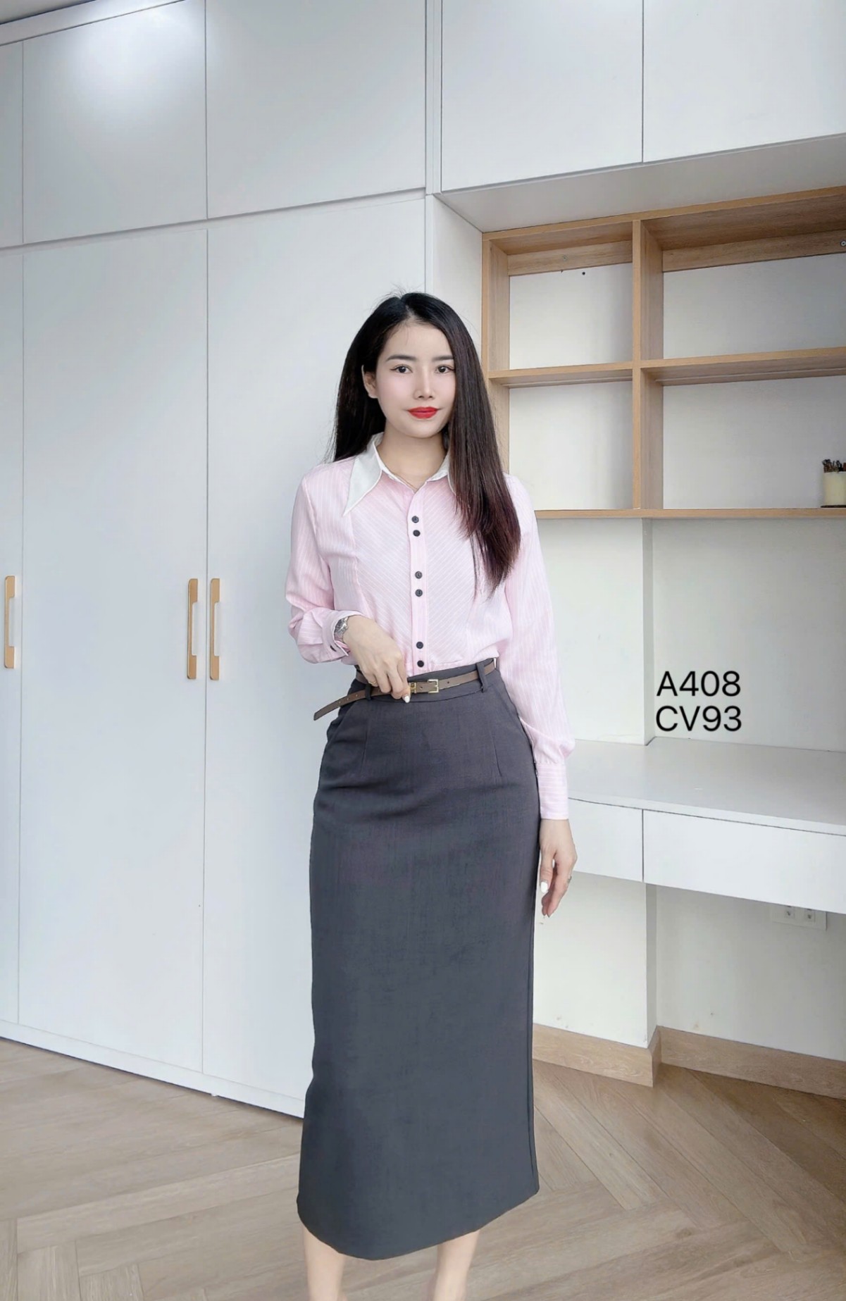 A408 Áo sơ mi kẻ tay dài cổ nhọn