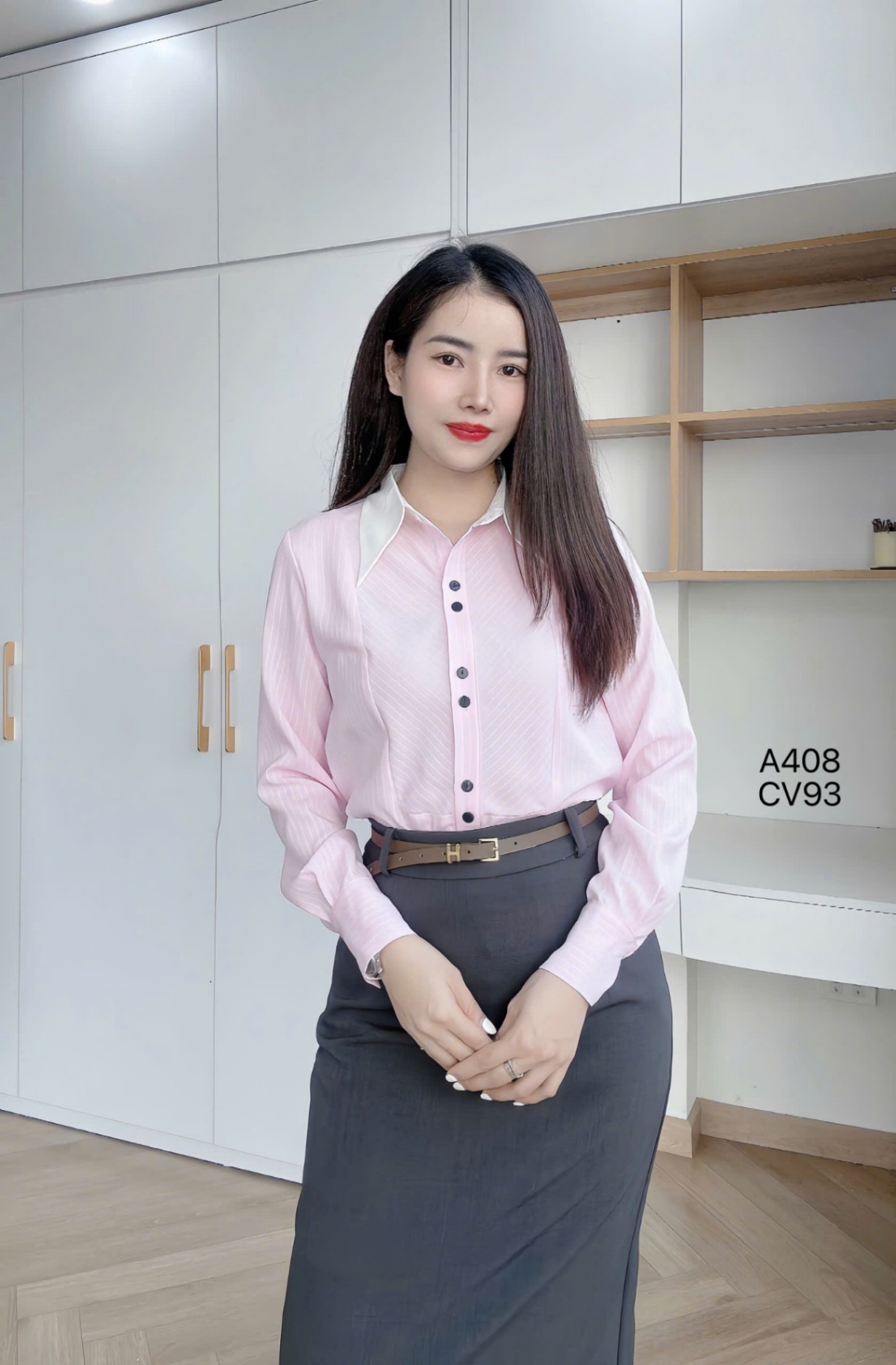 A408 Áo sơ mi kẻ tay dài cổ nhọn
