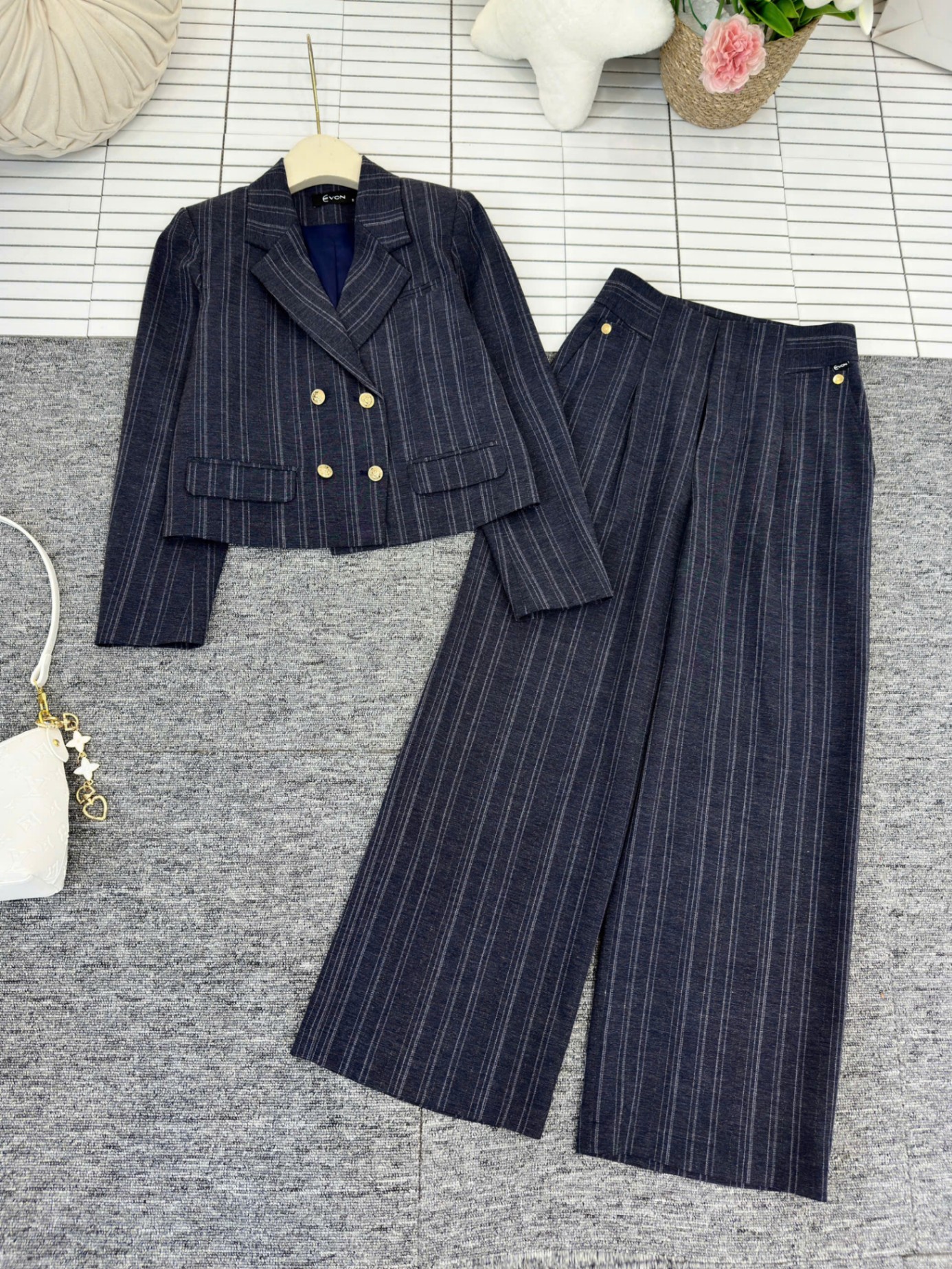 SV5 Set vest kẻ quần xuông