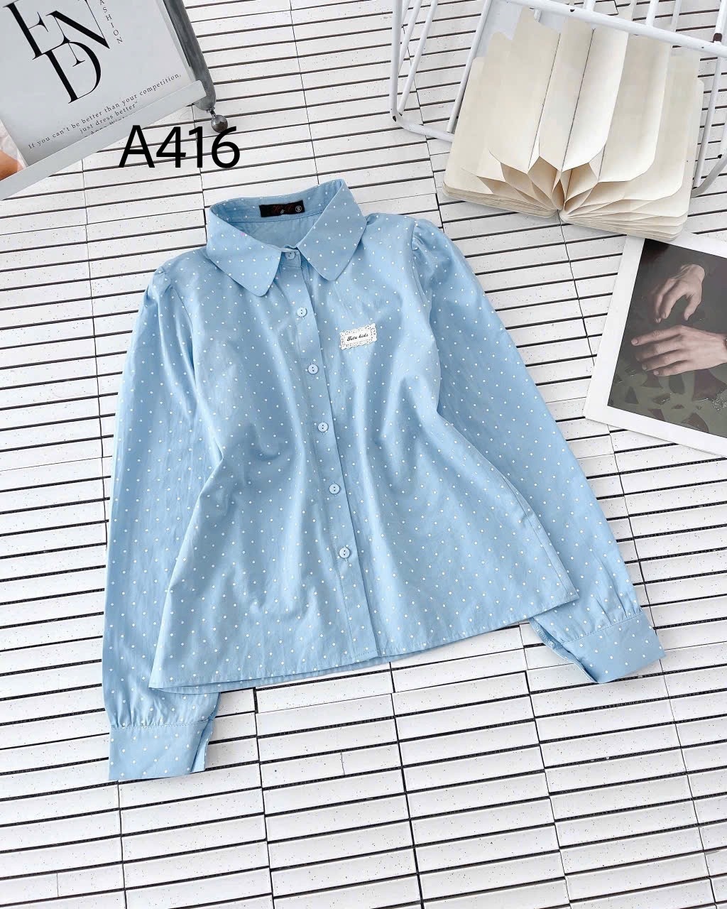 A416 Áo sơ mi chấm bi tay dài thêu tag
