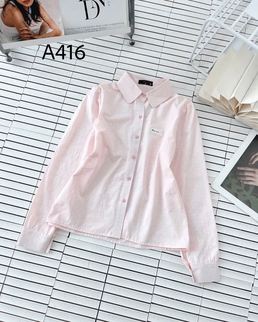 A416 Áo sơ mi chấm bi tay dài thêu tag