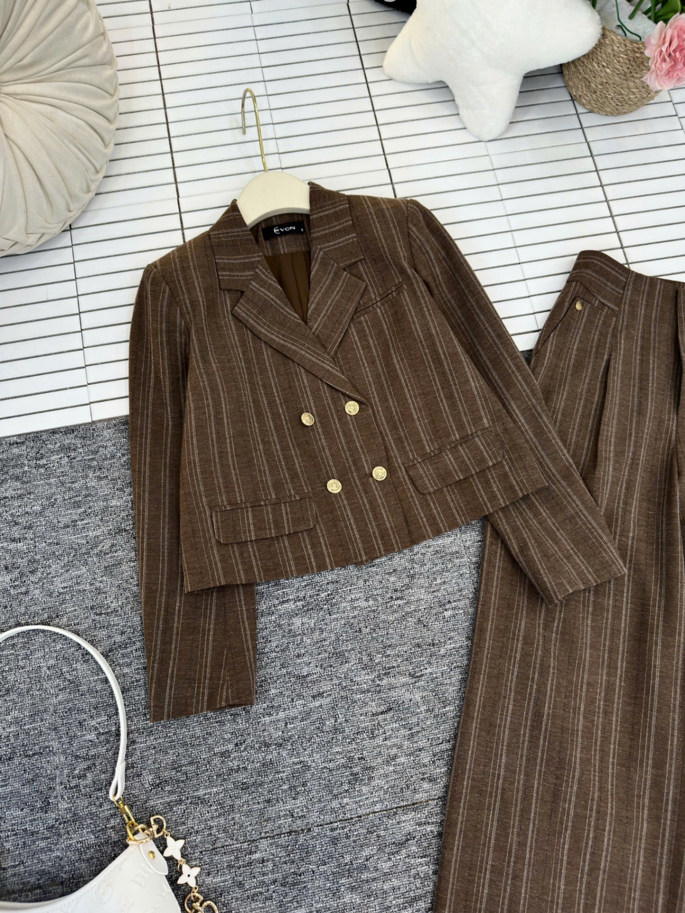 SV5 Set vest kẻ quần xuông