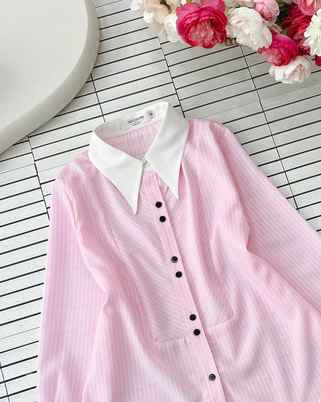 A408 Áo sơ mi kẻ tay dài cổ nhọn