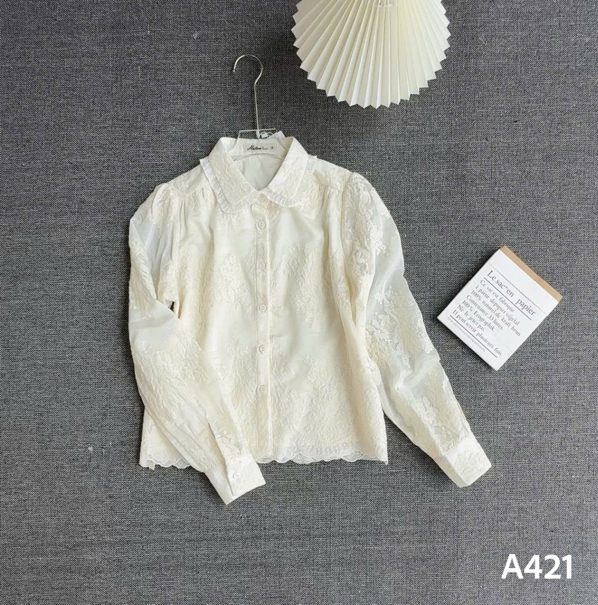A421 Áo ren dài tay cổ bèo