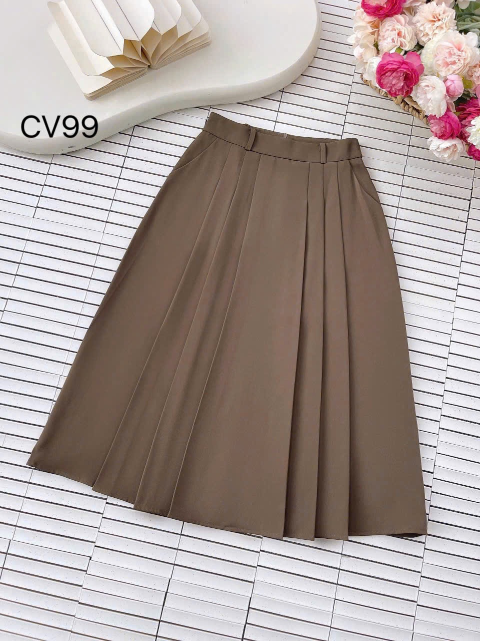 CV99 Chân váy xòe xếp ly dài 83cm