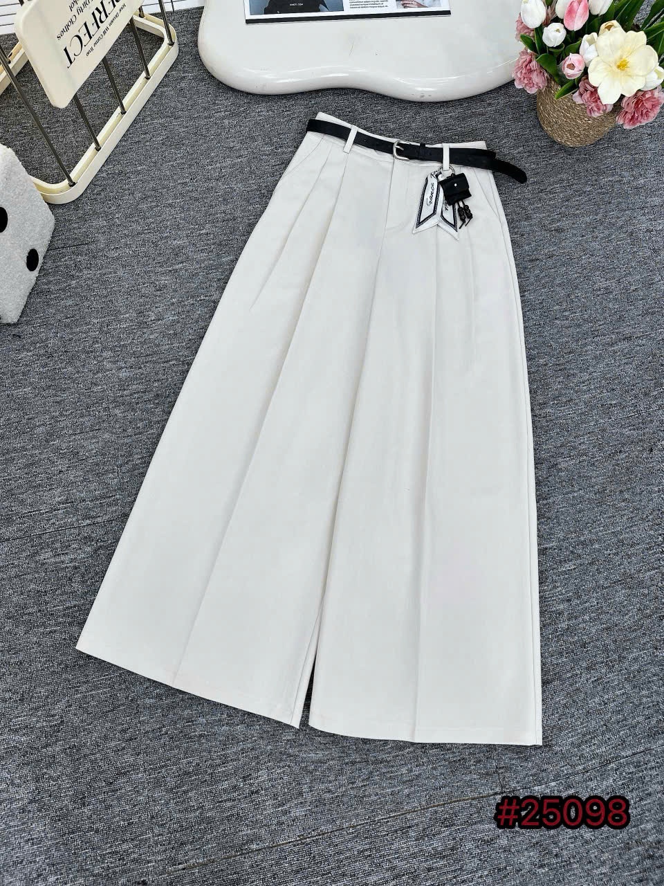 Q25098 quần giả bò đai da