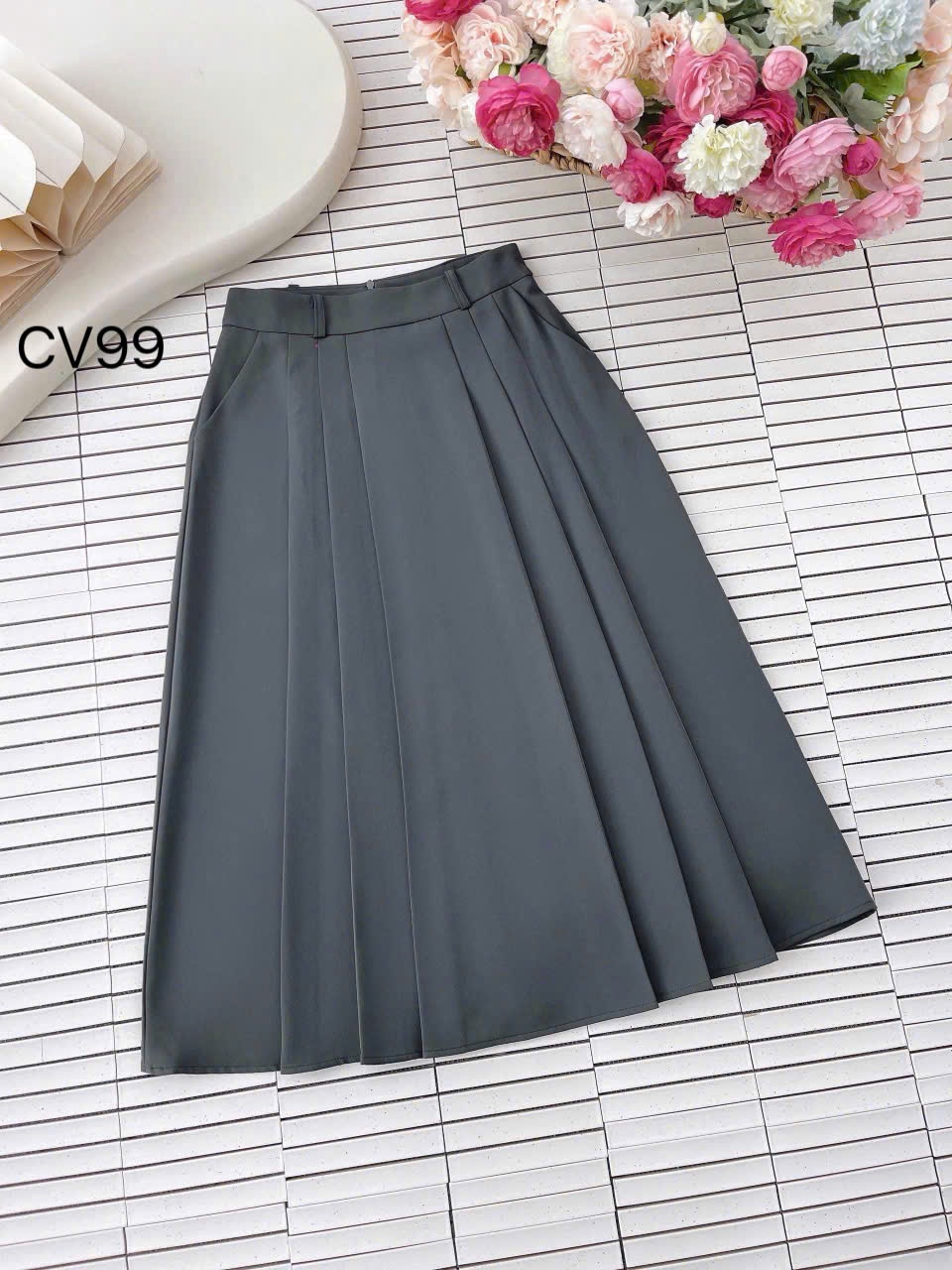CV99 Chân váy xòe xếp ly dài 83cm