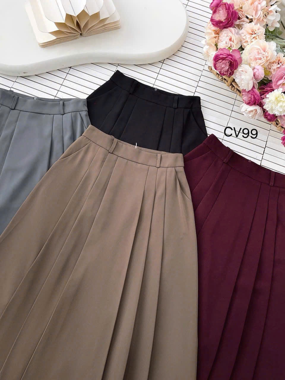 CV99 Chân váy xòe xếp ly dài 83cm