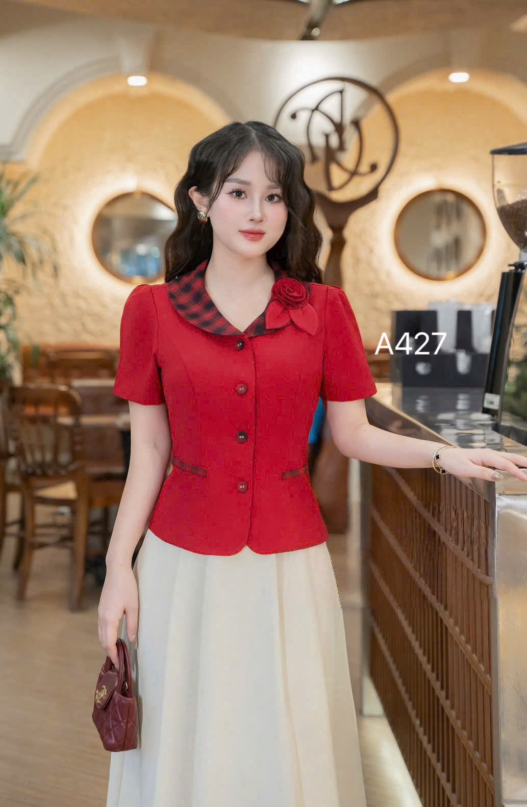 A427 áo kí giả cổ kẻ phối hoa