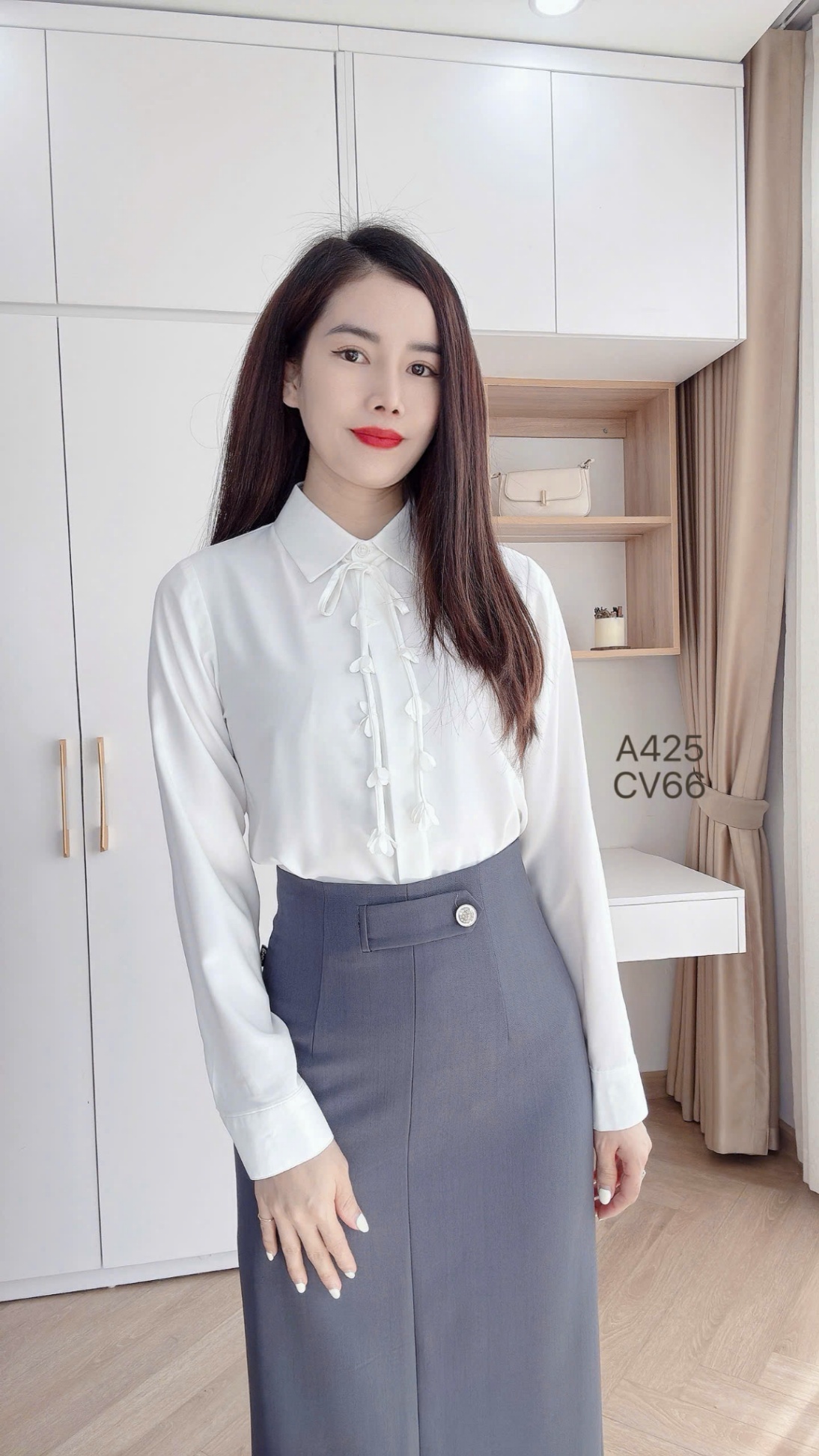 A425 áo cổ đức dây hoa