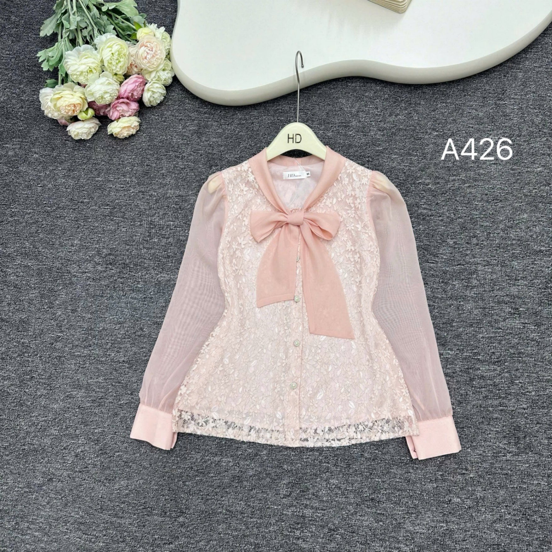 A426 áo ren cổ nơ