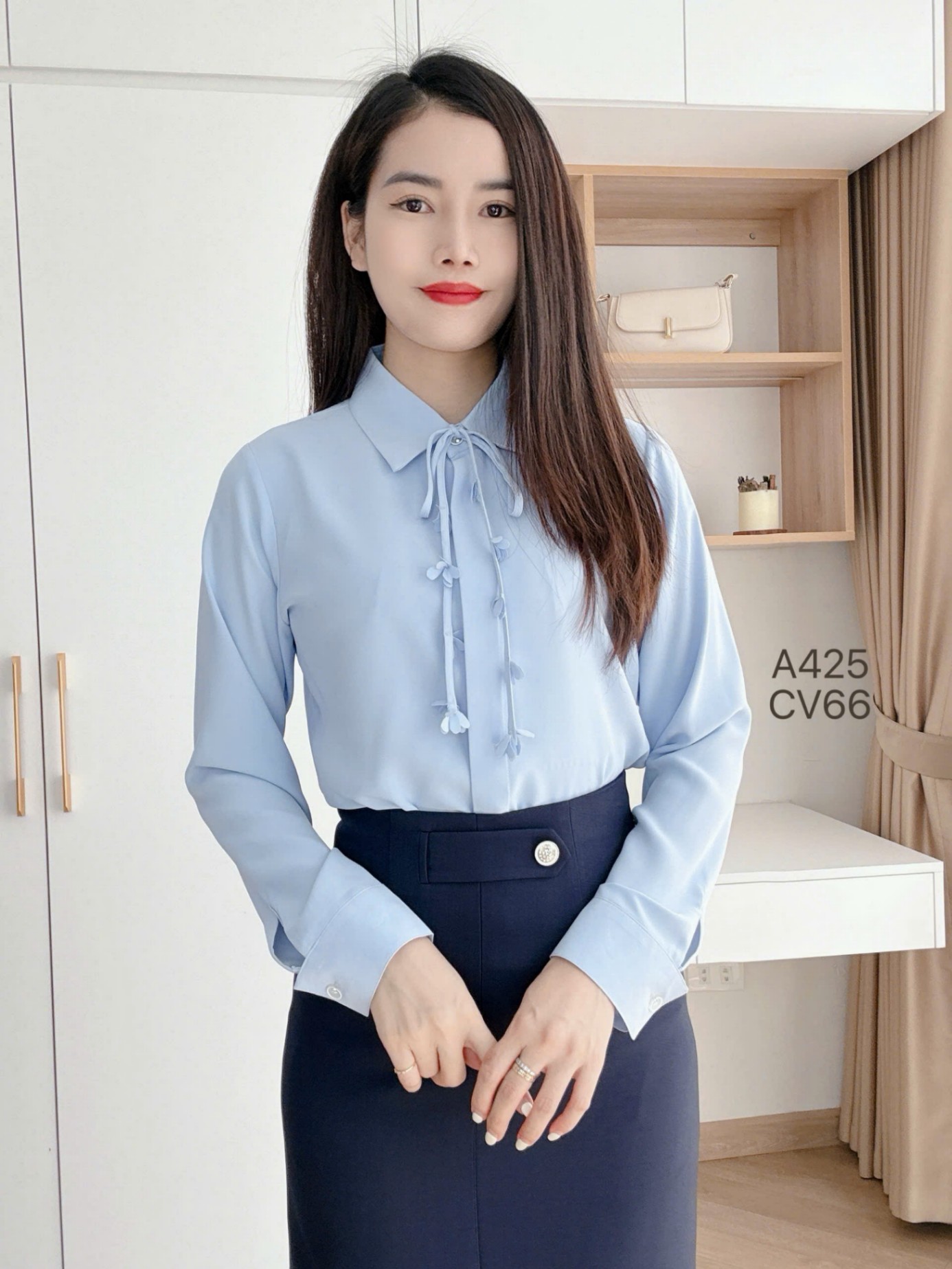 A425 áo cổ đức dây hoa